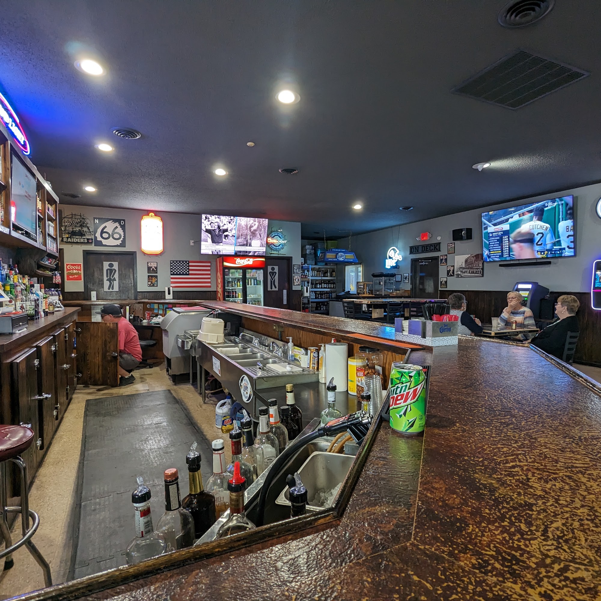 Upper decker 223 Oakland Ave, Milton, ND 58260