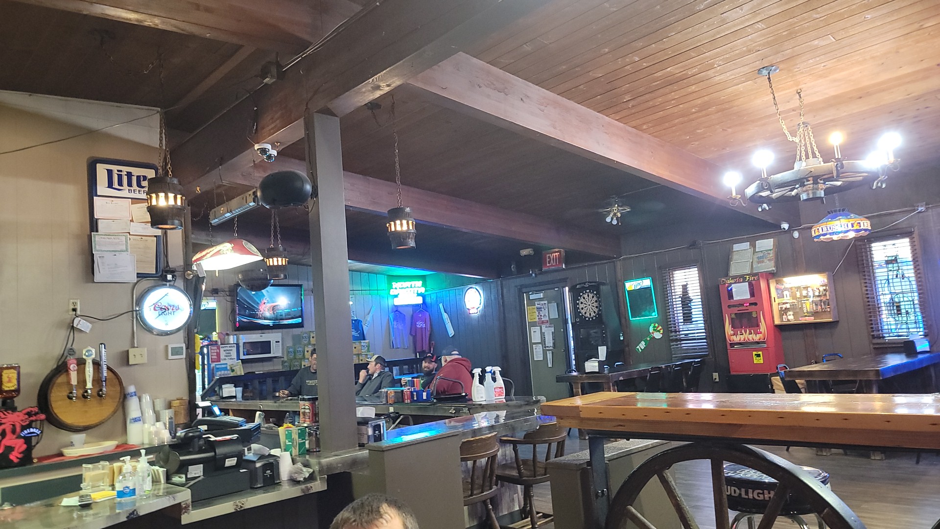 Wagon Wheel Lounge Menu