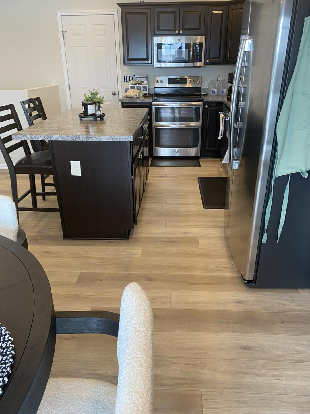 Peterwood Homes & Floors Inc