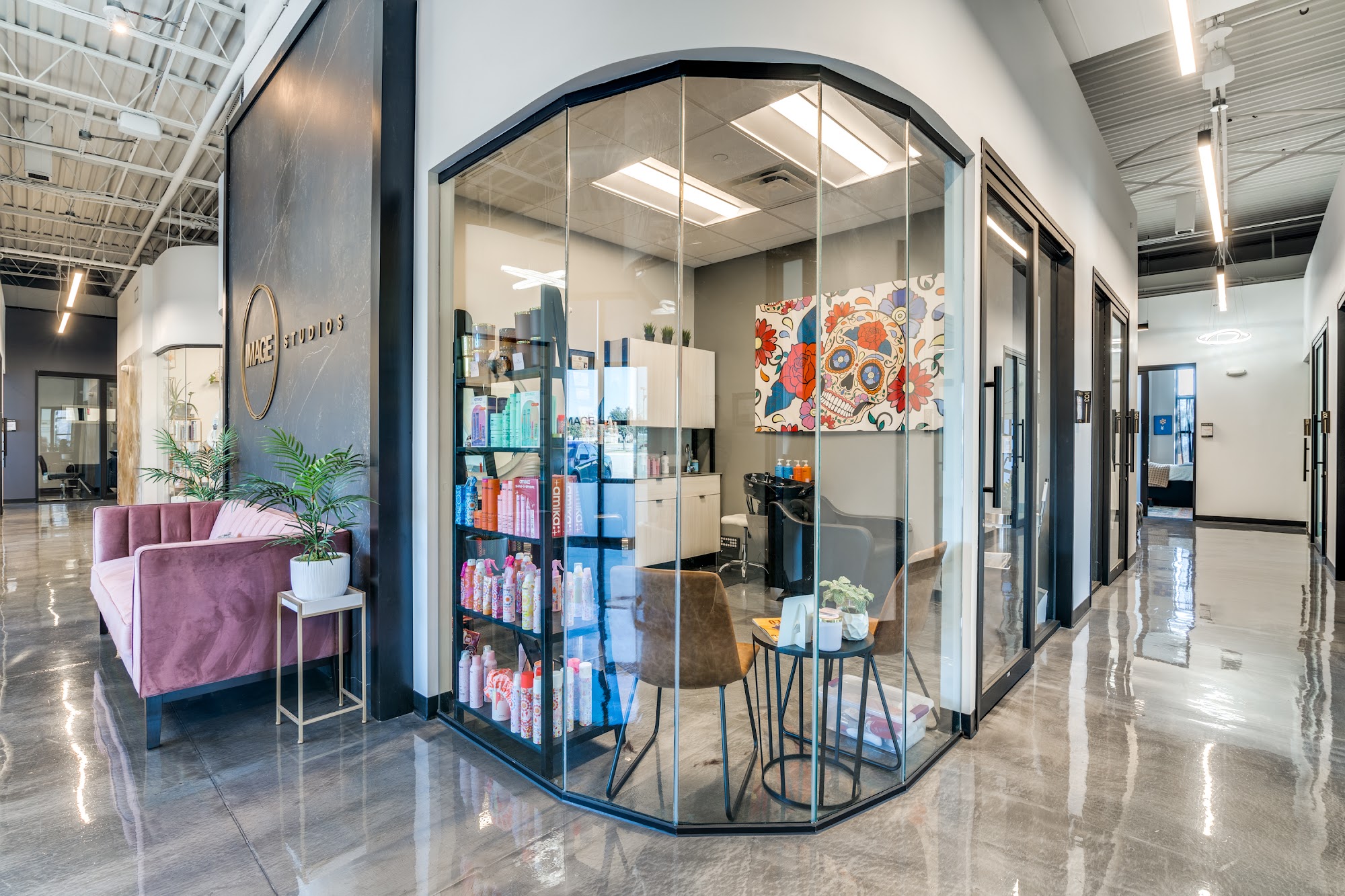 IMAGE Studios Salon Suites - La Vista