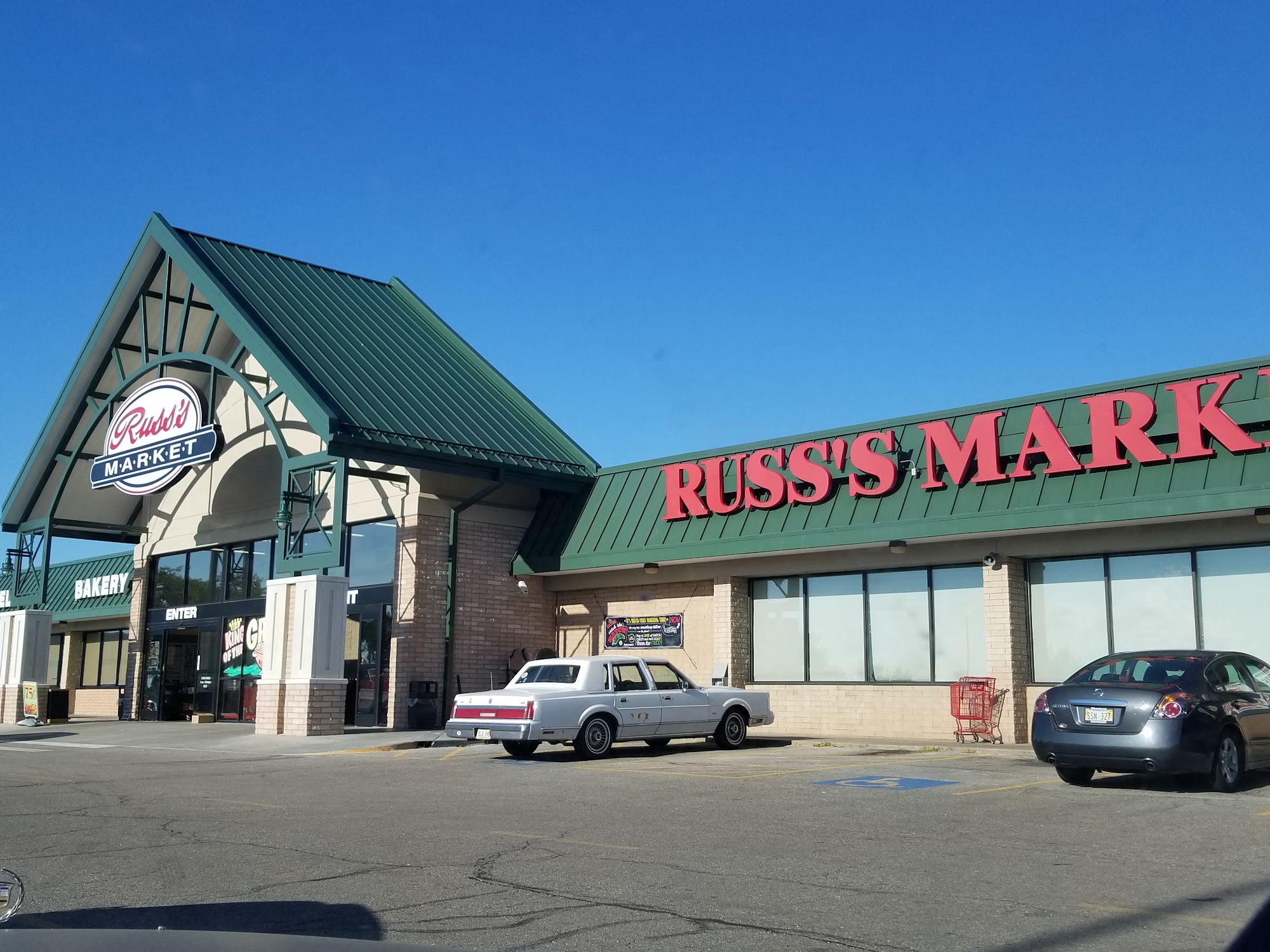 RUSS’S MARKET AT 66TH & O ST. – LINCOLN - Lincoln NE - Hours ...