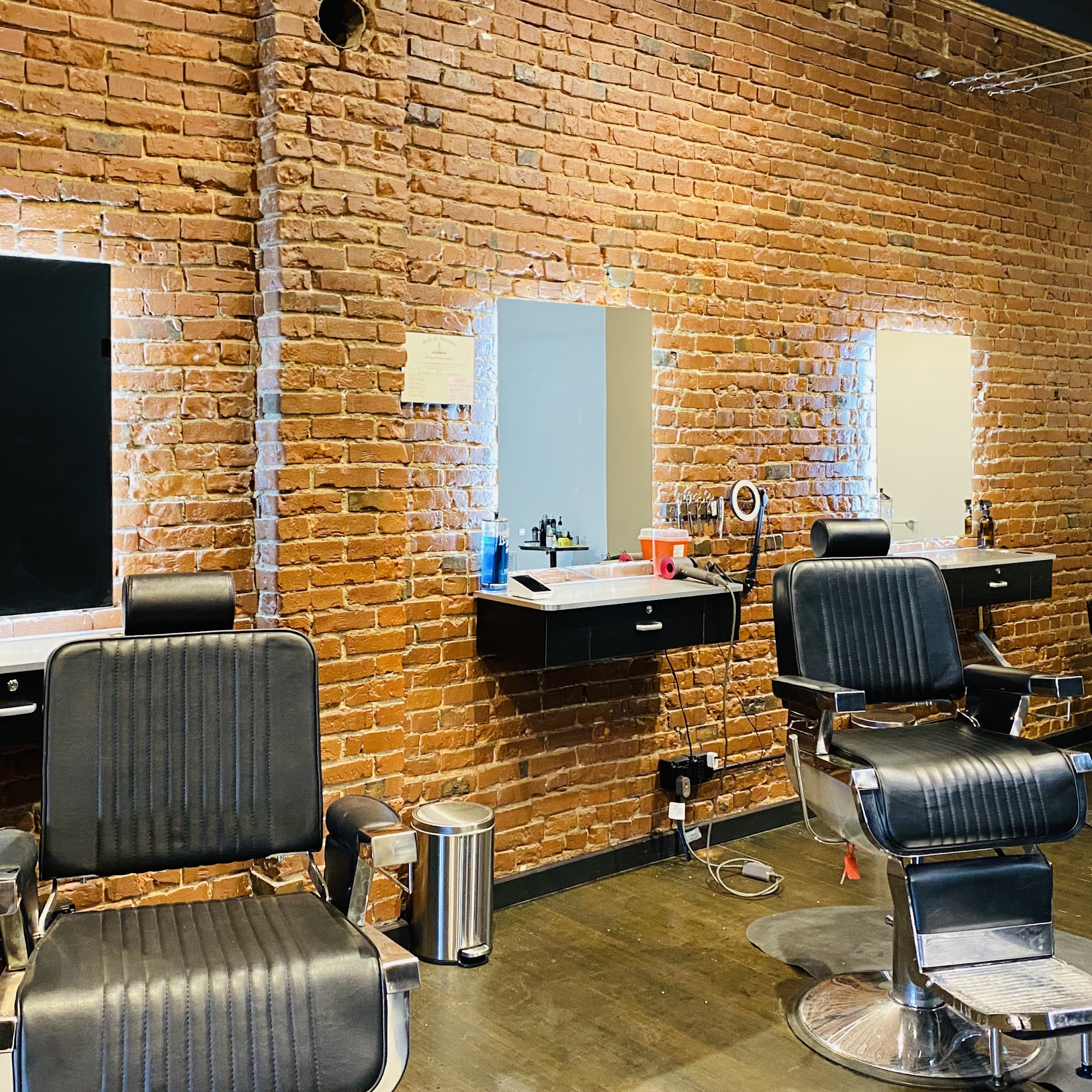 Factory Barbers 315 S 9th St Suite 325, Lincoln Nebraska 68508