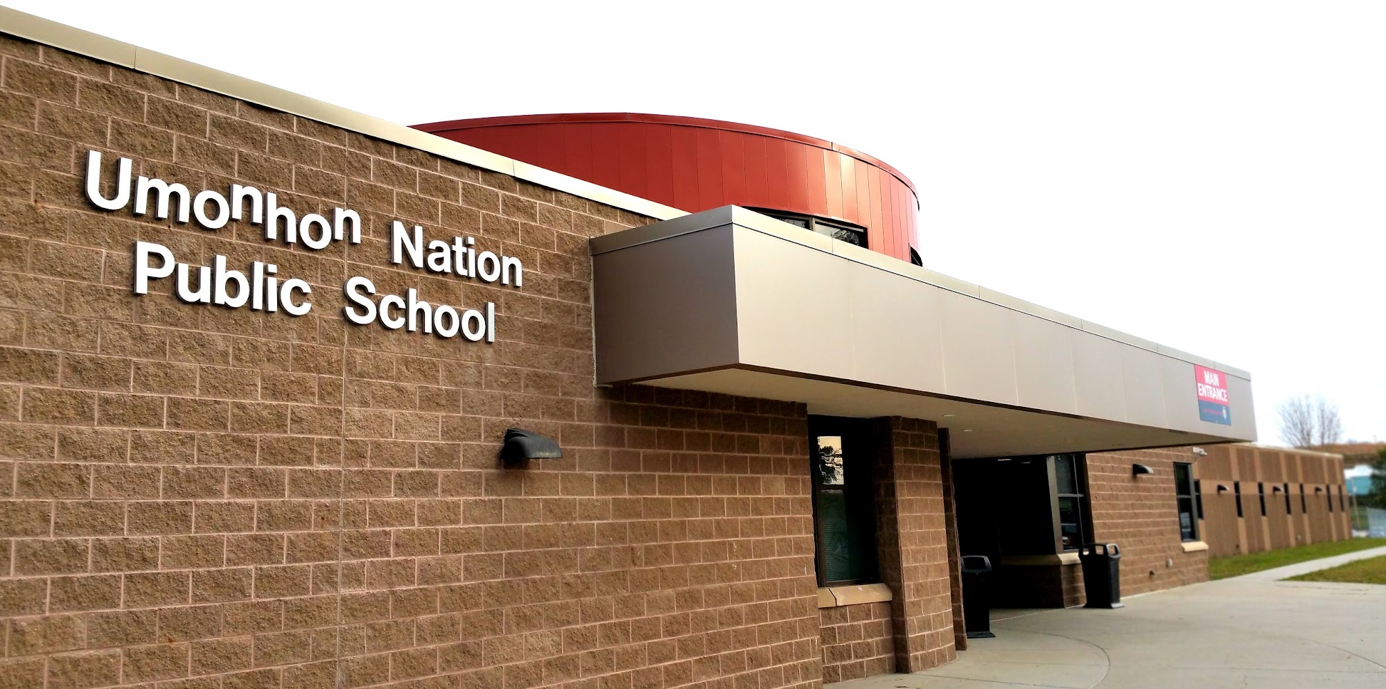 UMÓ?HO? Nation Public Schools Macy