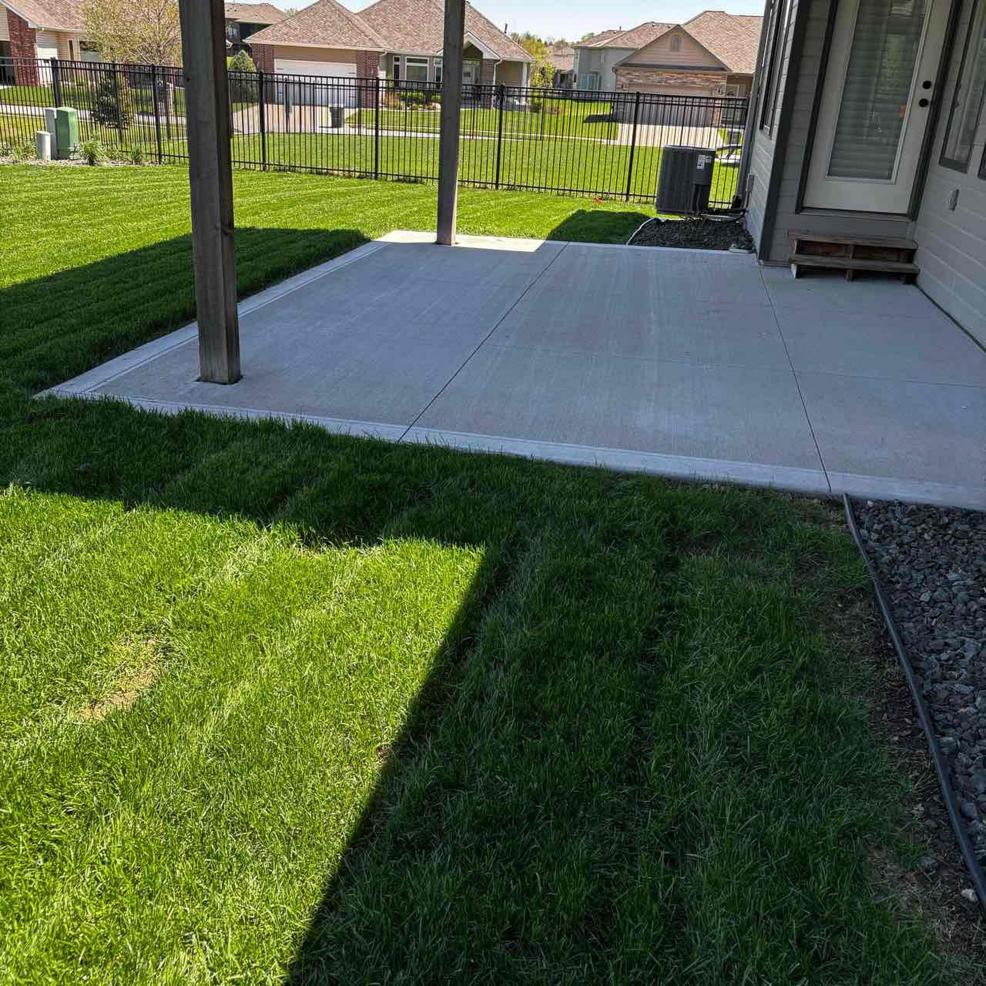 Lawn Love - Omaha
