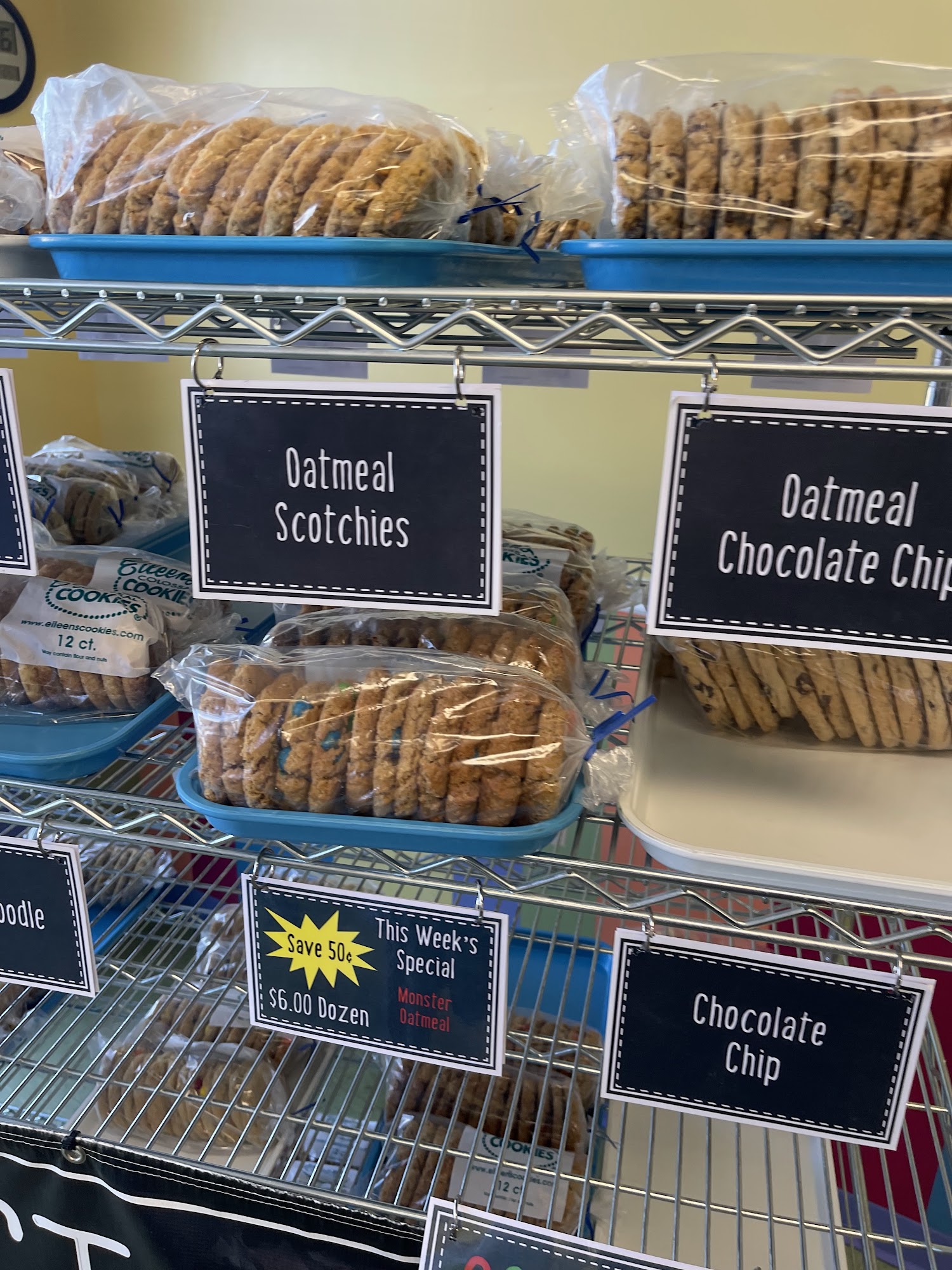 Eileen's Colossal Cookies Menu