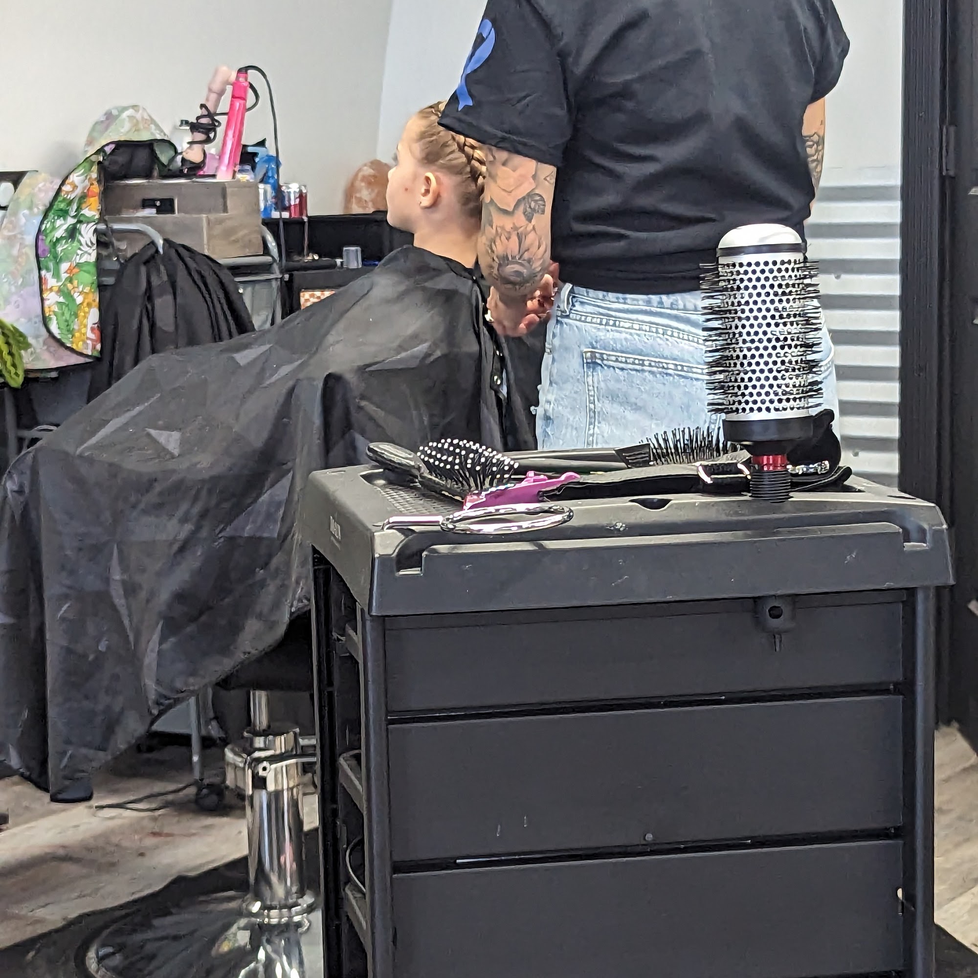 Studio J Beauty Lounge