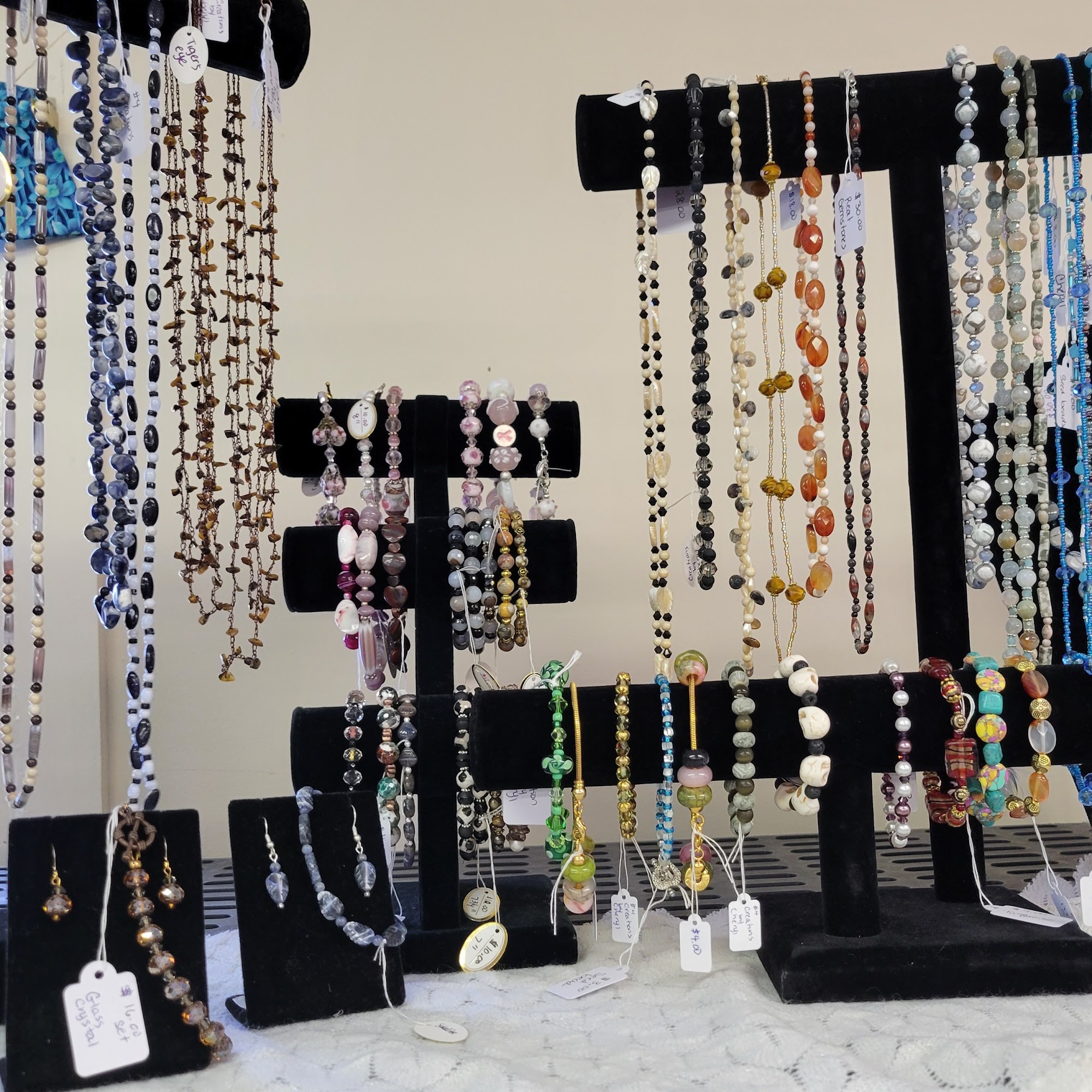 Andover Service Club Thrift Andover