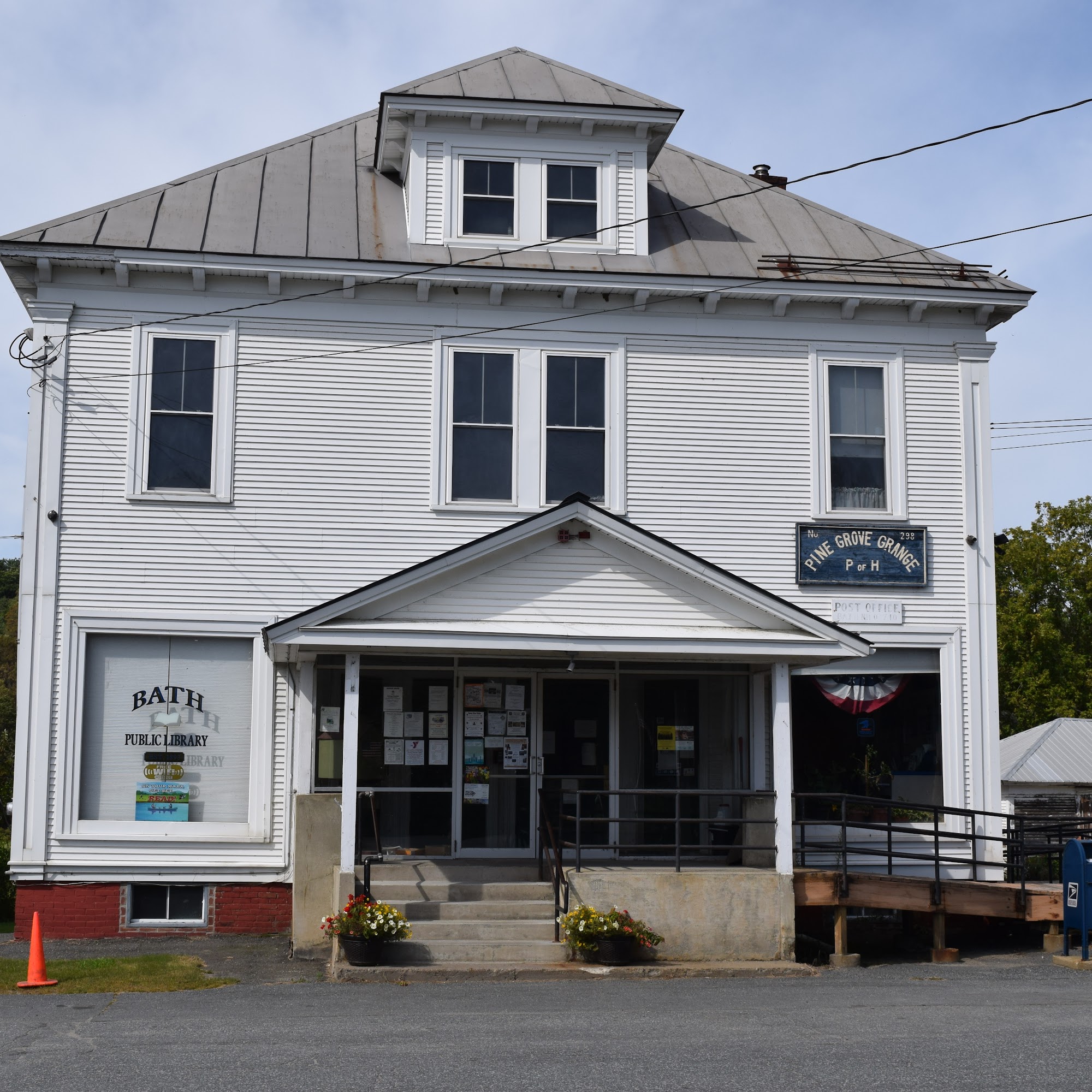 United States Postal Service Bath