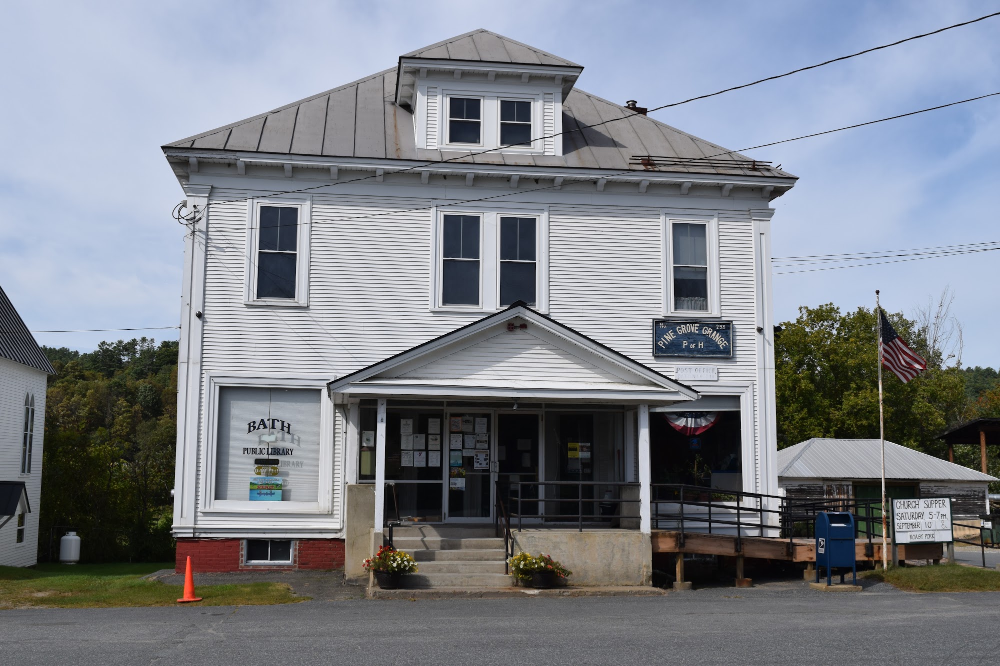 United States Postal Service Bath