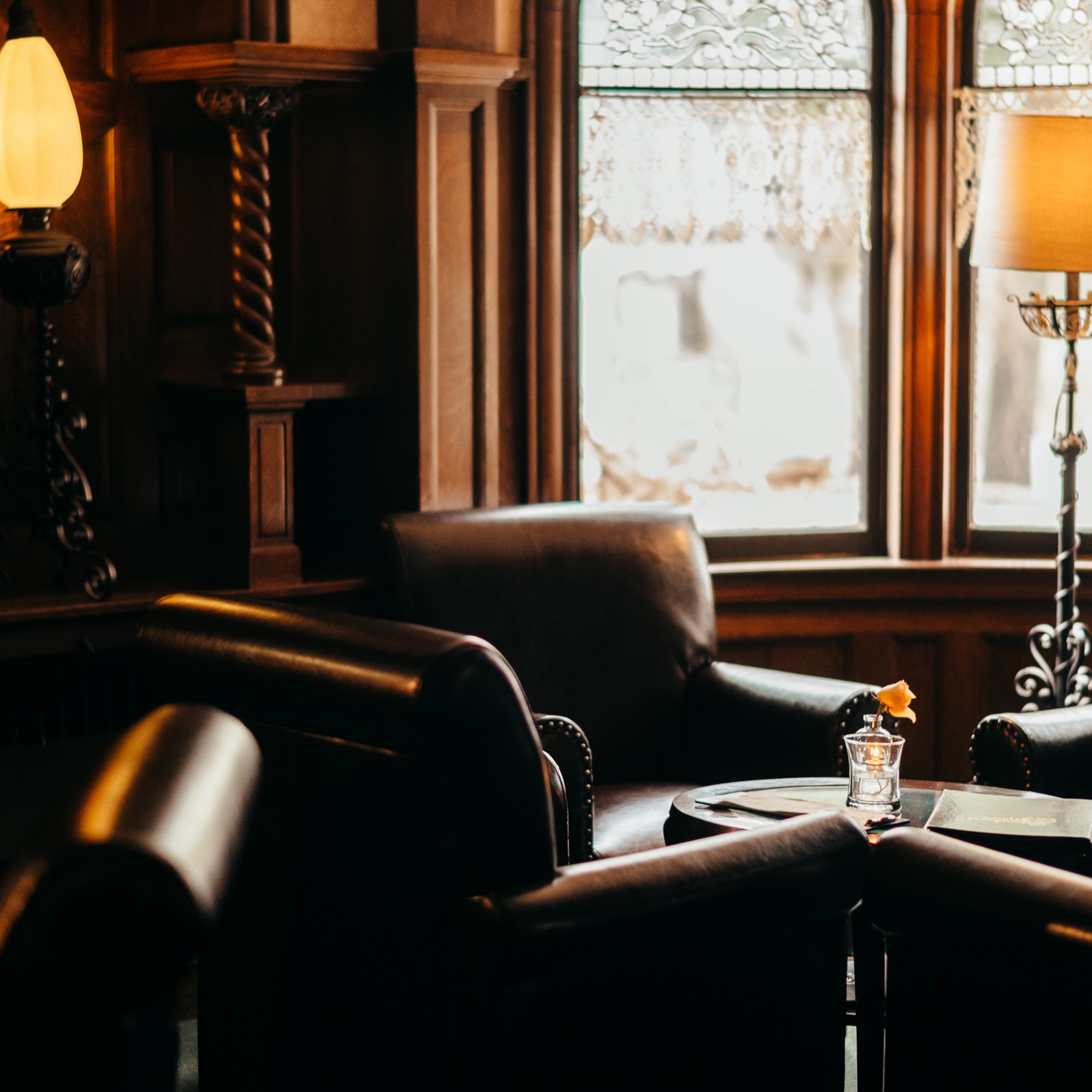 Library Lounge at Stonehurst Manor Conway