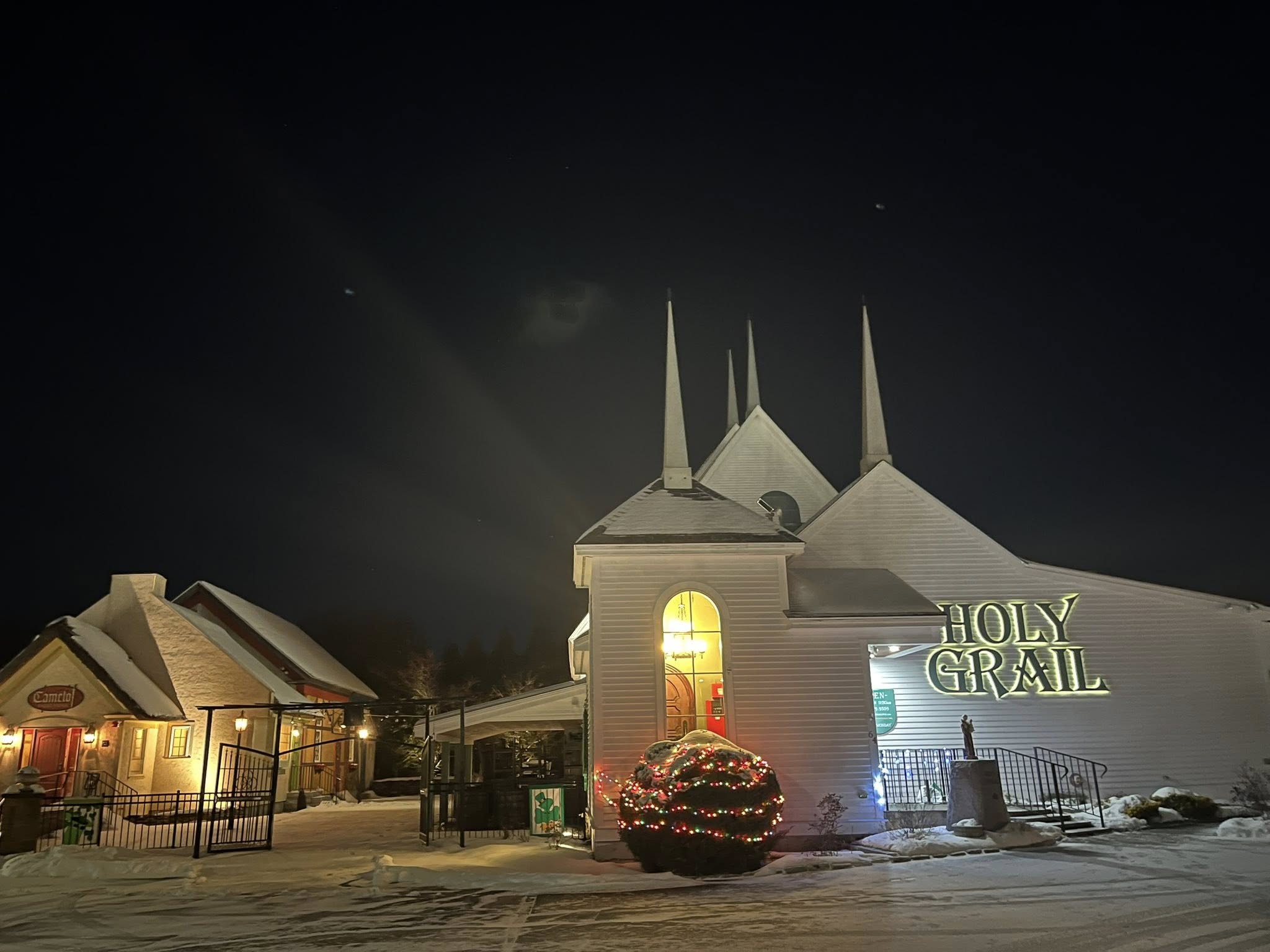 Holy Grail Restaurant and Pub Epping