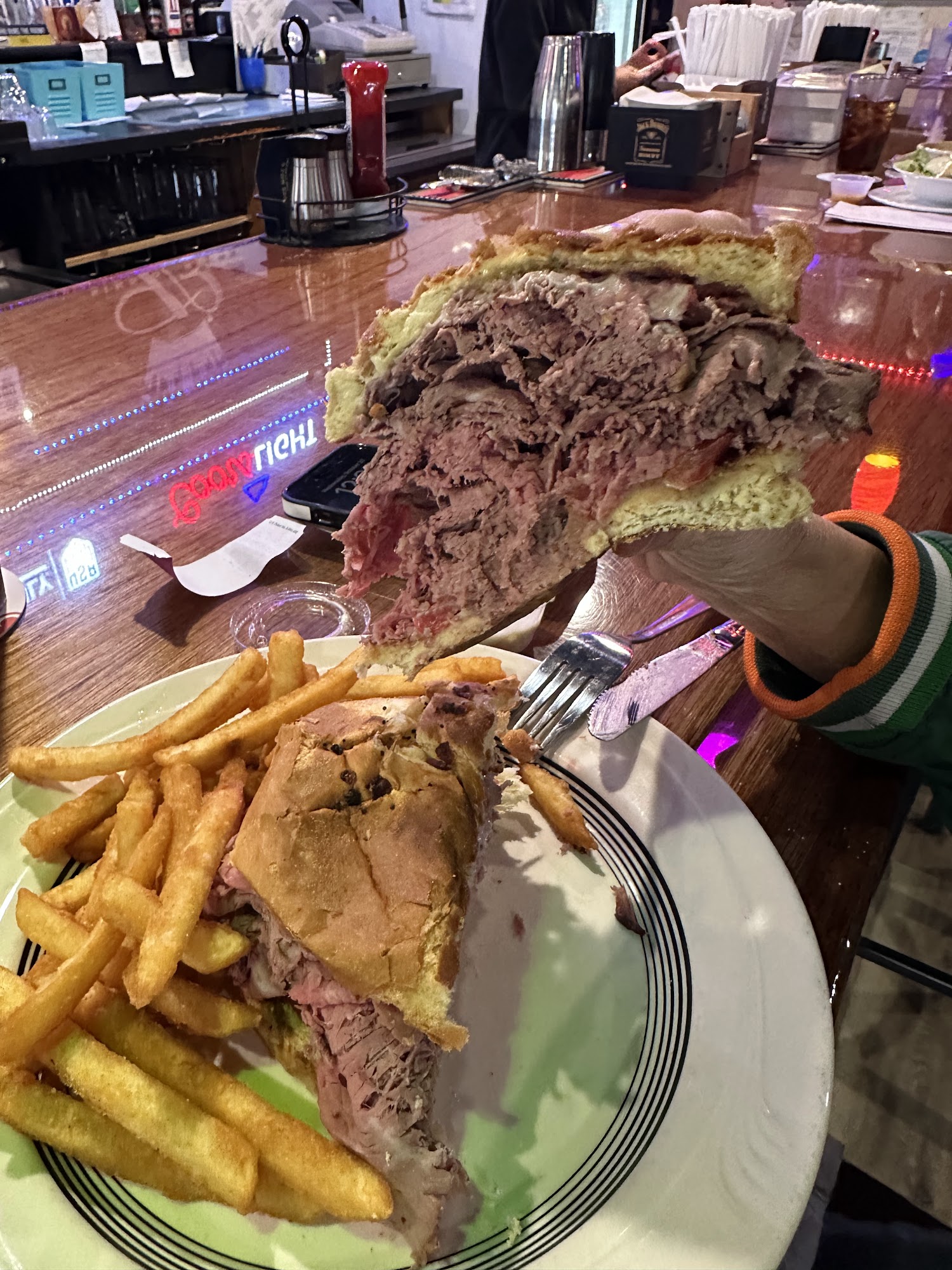 Beanies bar & grill Menu