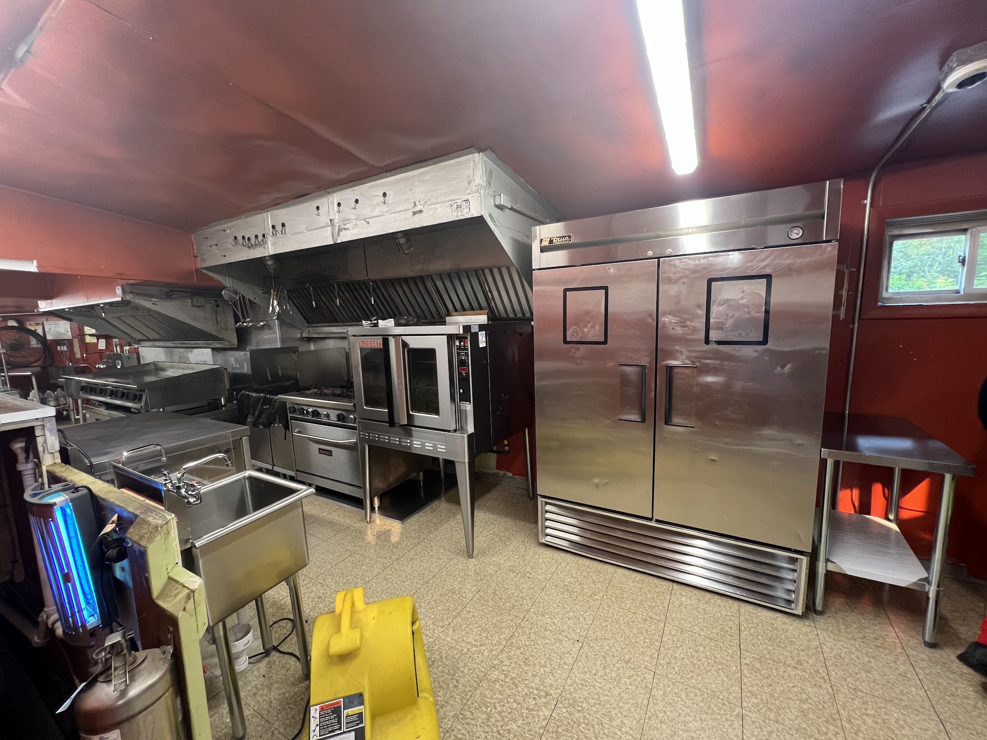 P&V Commercial Cleaning