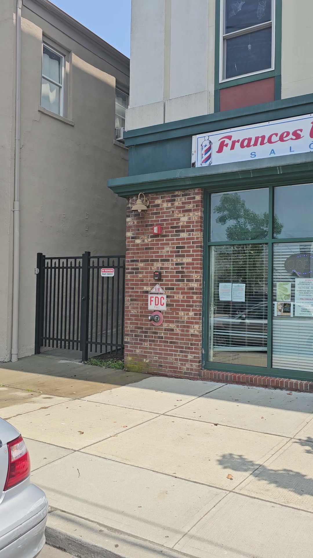 Frances Unisex Hair Salon
