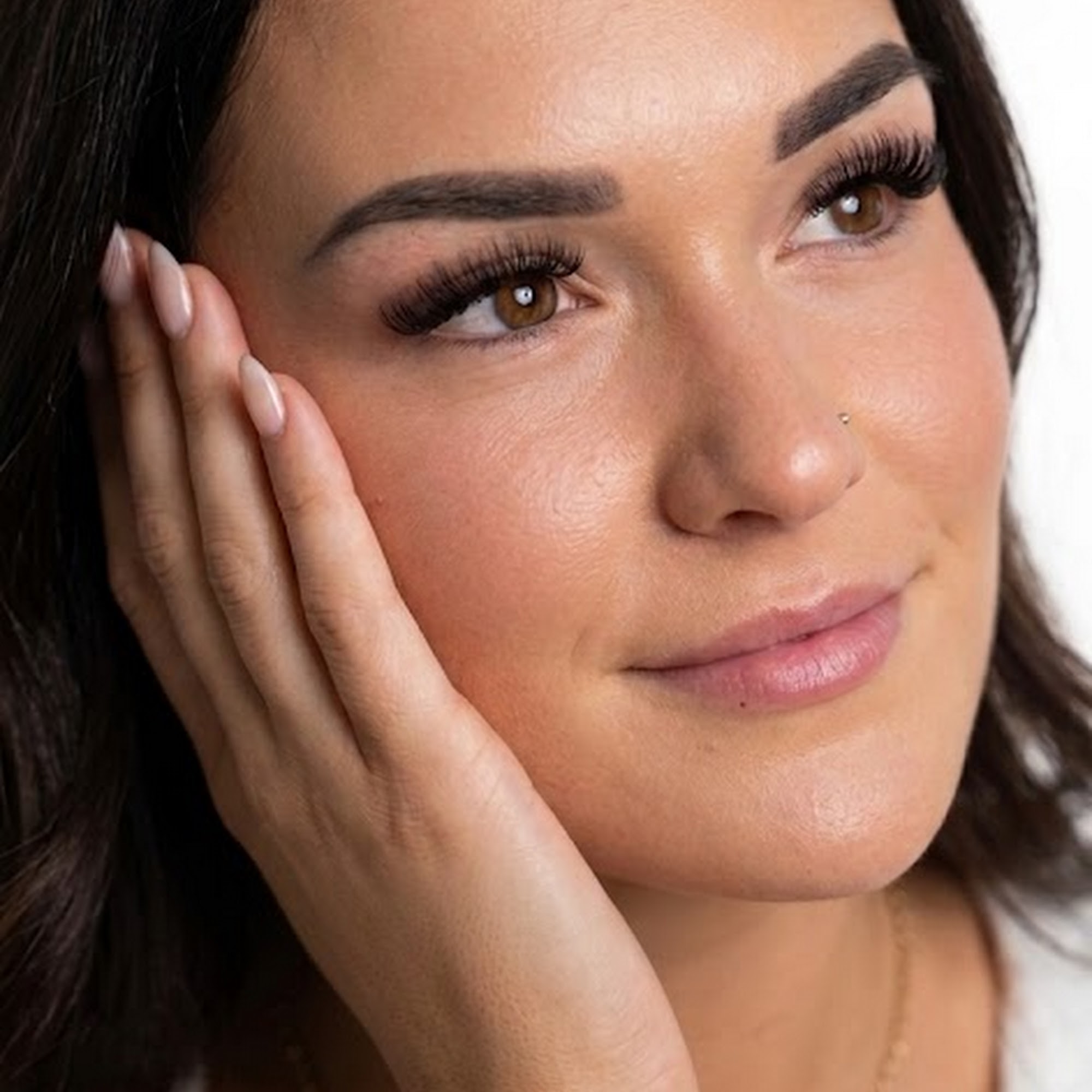 V Lash Expert | Eyelash Extensions • Lash Lift