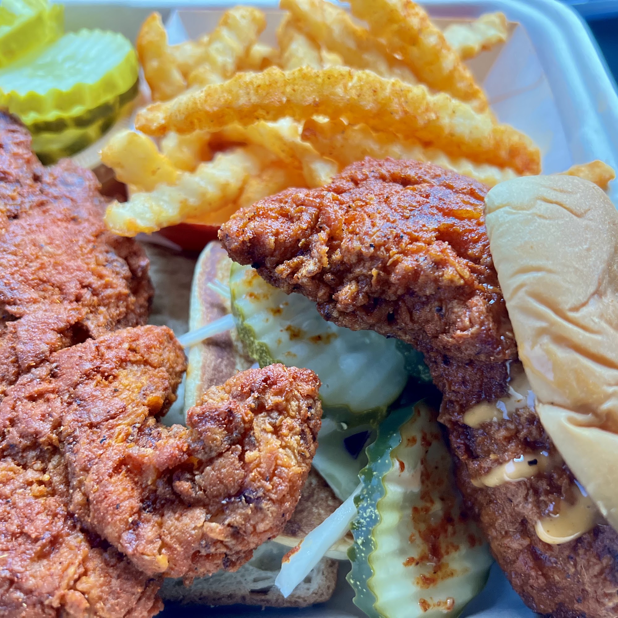 Dave's Hot Chicken East Brunswick