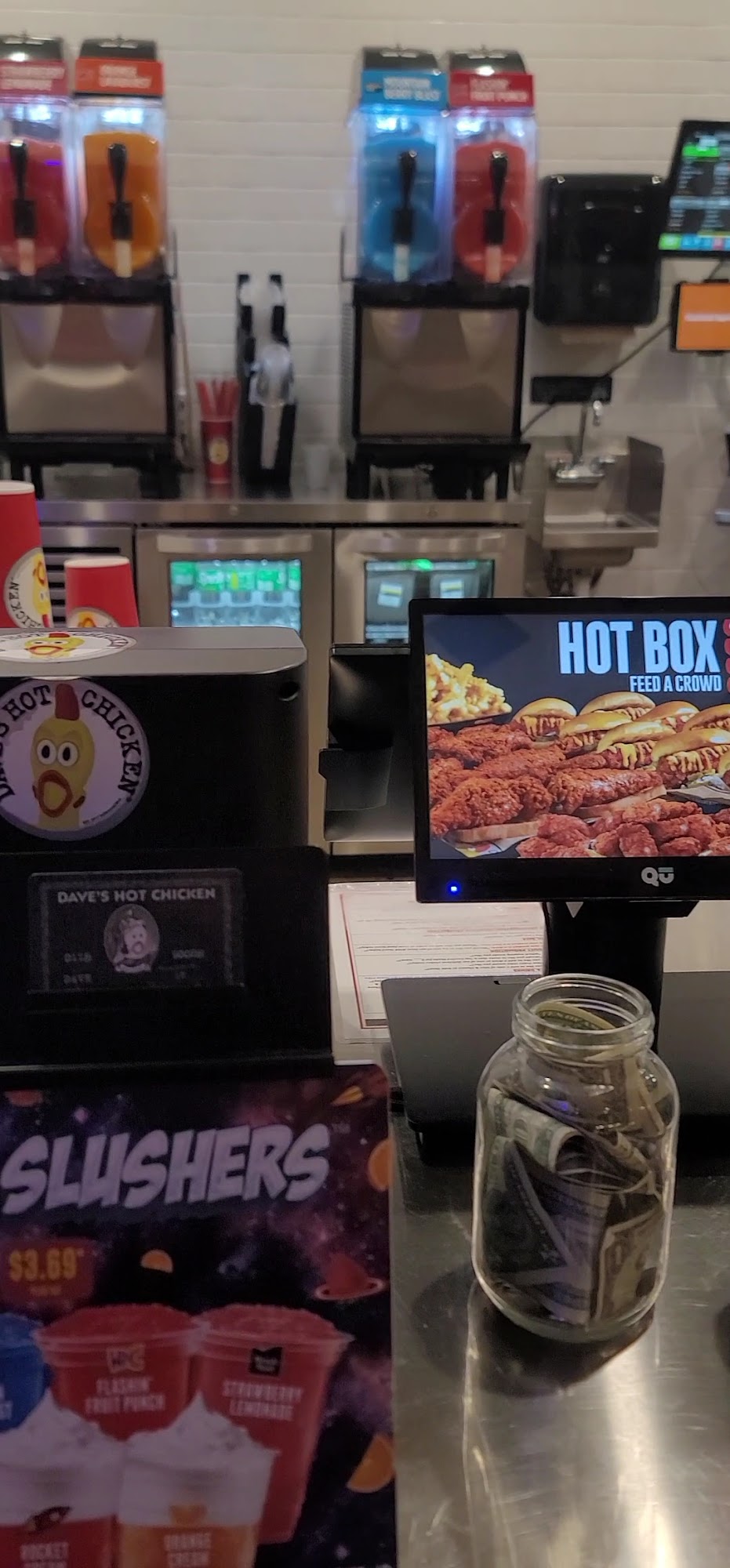 Dave's Hot Chicken East Brunswick