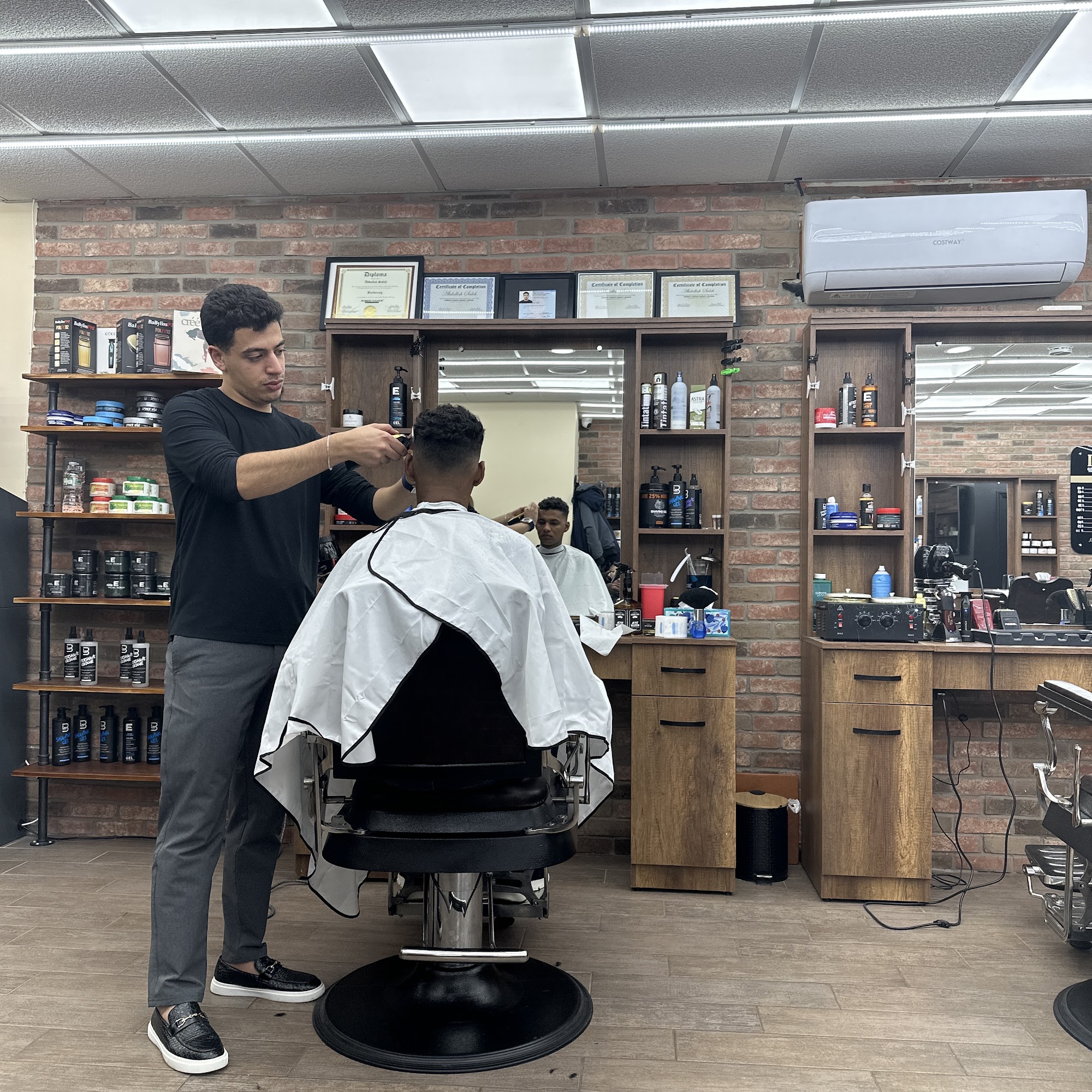 Mansi Barbershop 2 880 River Rd, Edgewater New Jersey 07020