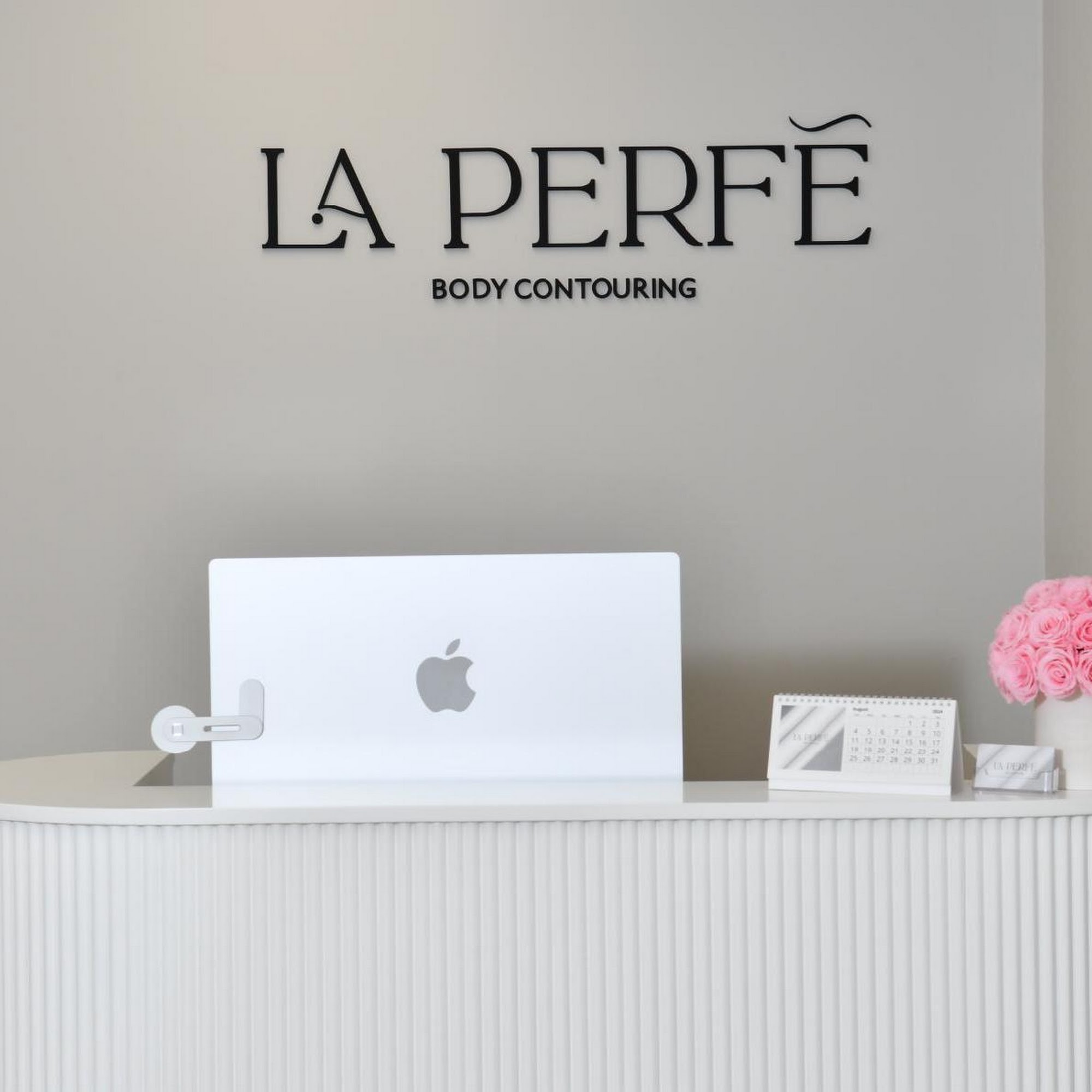 LA PERFÉ 725 River Rd suite 115, Edgewater New Jersey 07020