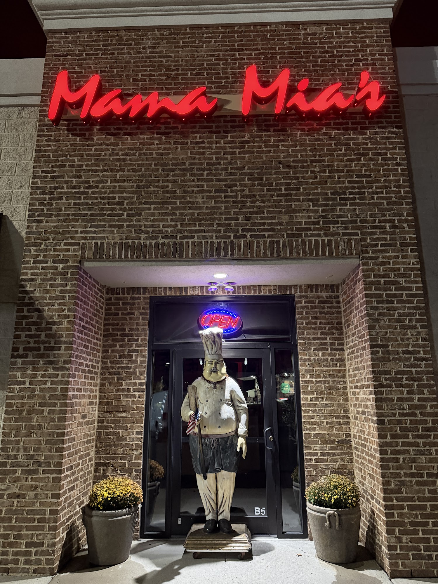 Mama Mia's Ristorante EHT