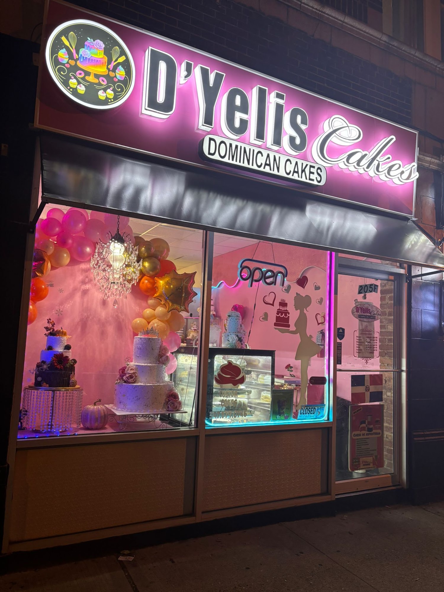 D'Yelis Cakes & Events Elizabeth