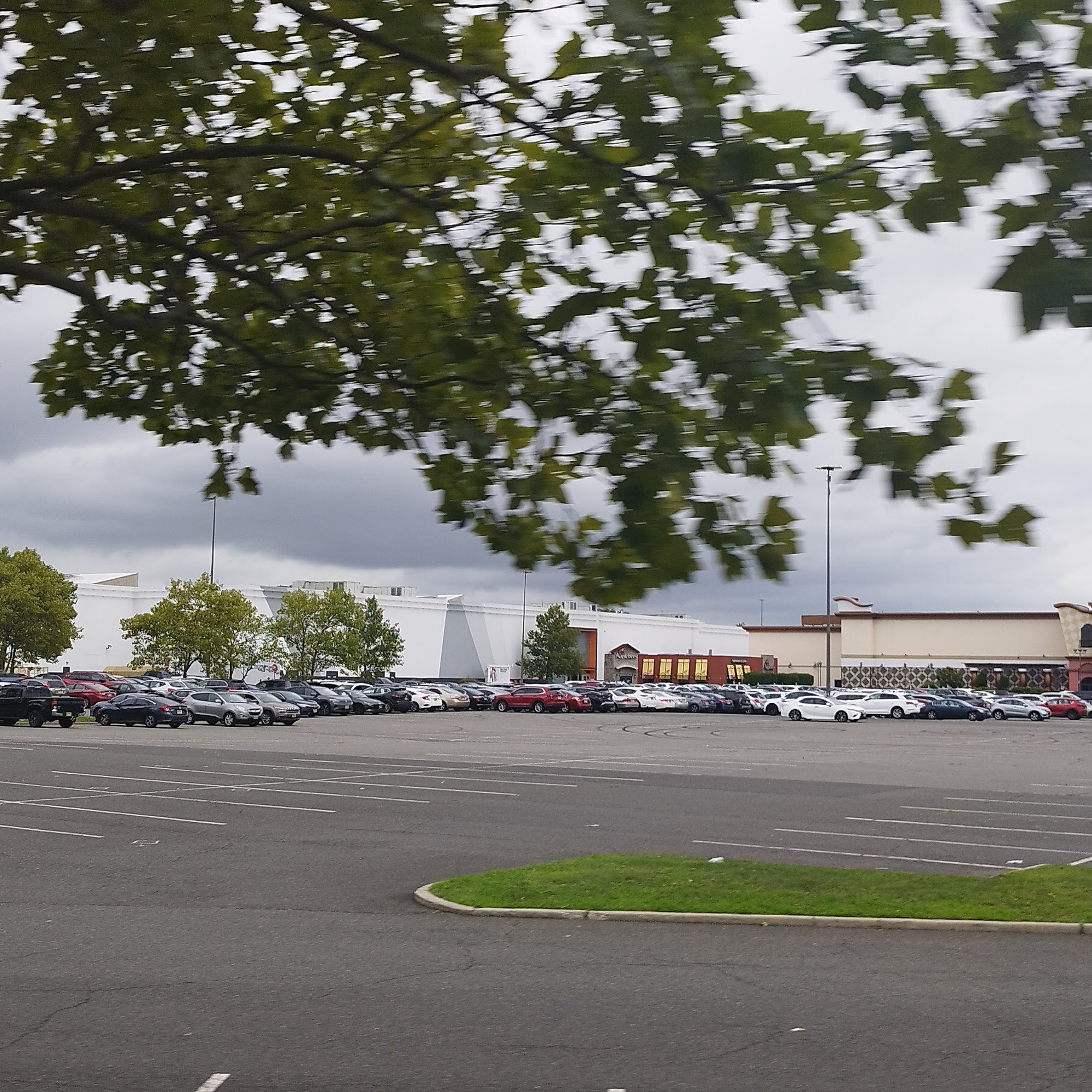 Elizabeth Mini Mall Inc