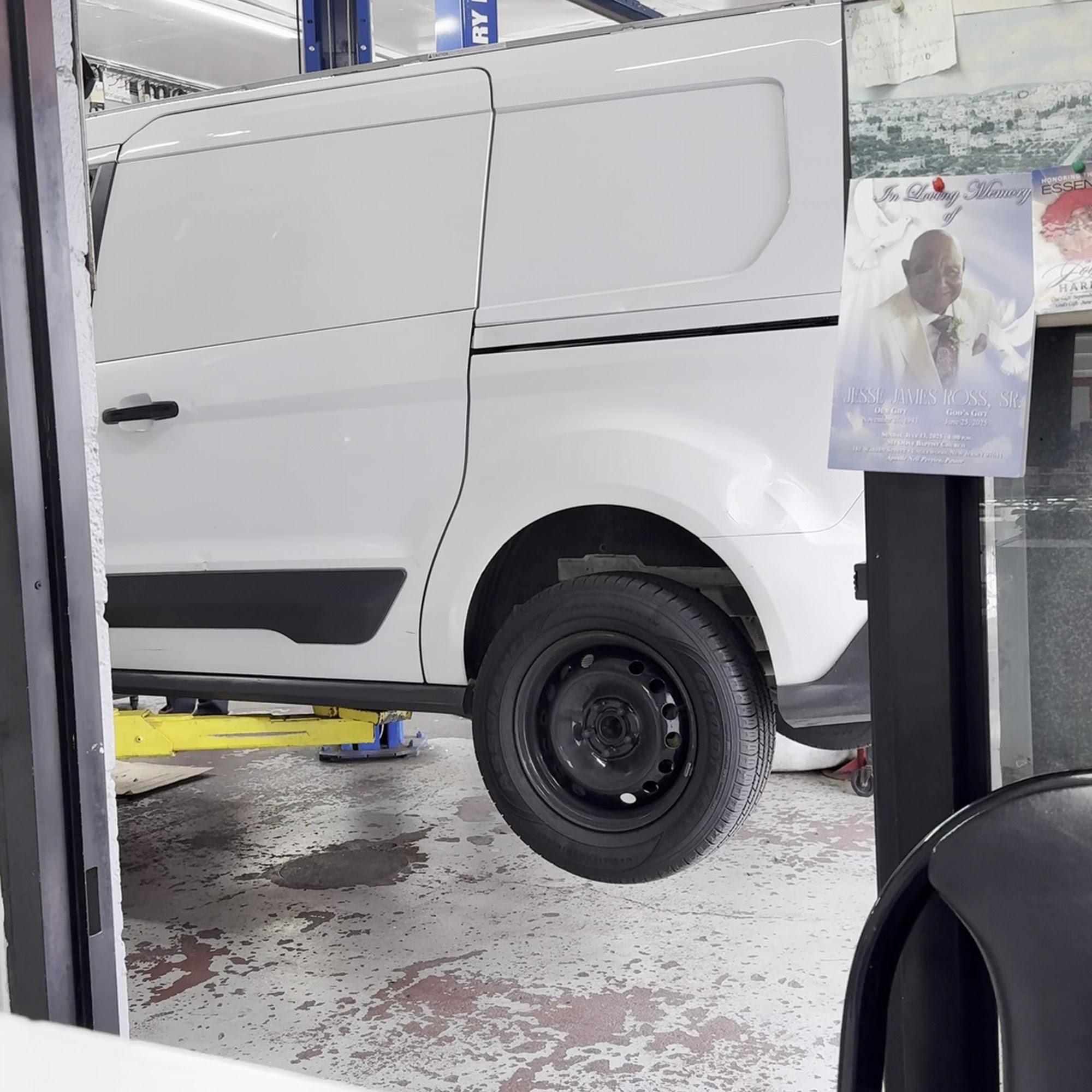 Circle Auto Service INC