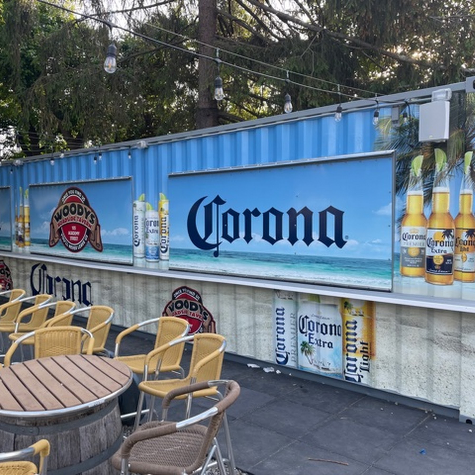 Woody's Roadside Tavern Farmingdale