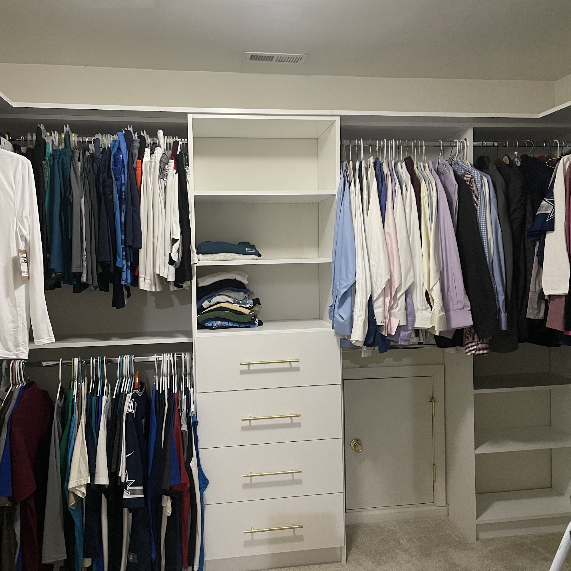 Kim's Closets 922 NJ-33 Bldg 7 Unit 5, Freehold New Jersey 07728