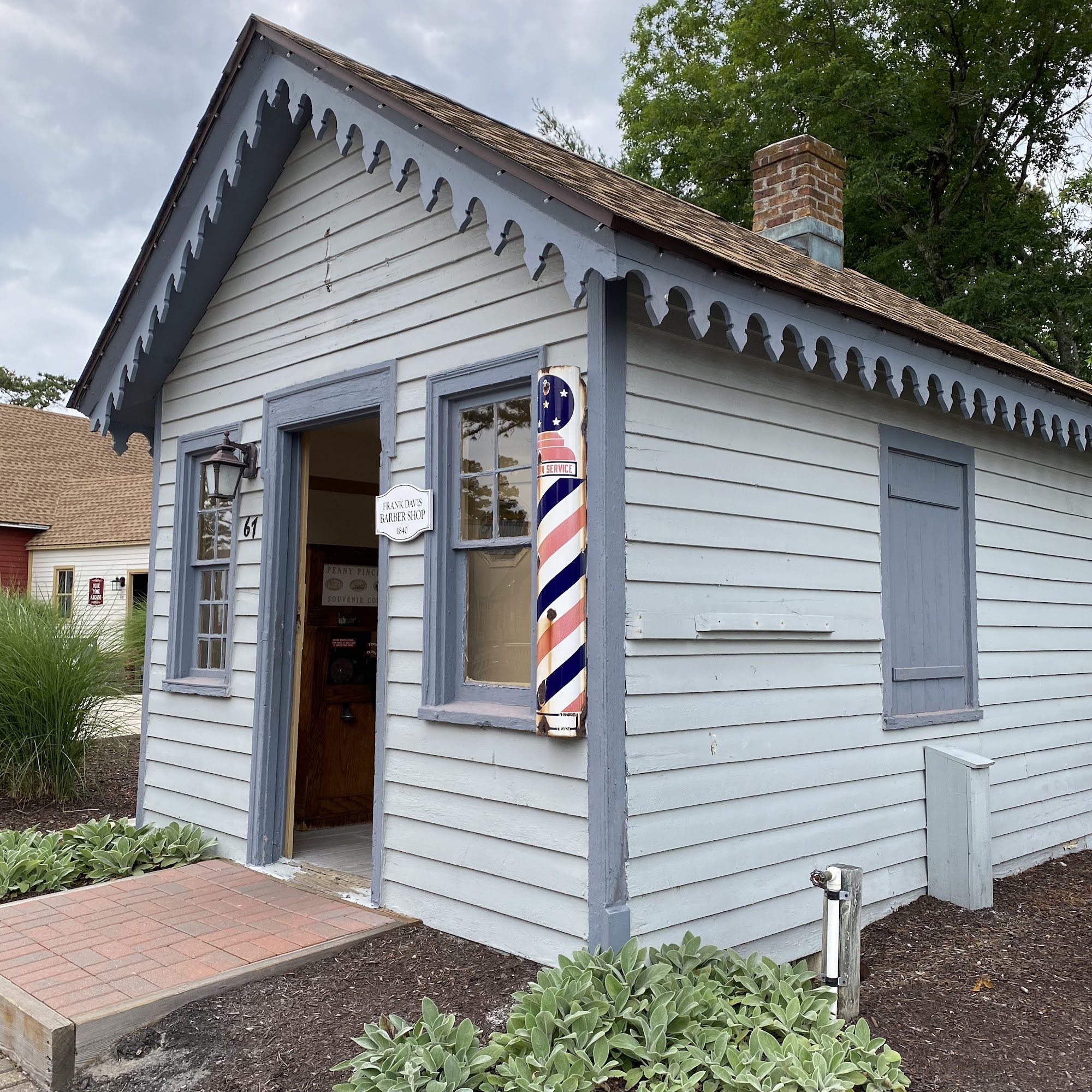 Smithville Barber Shoppe