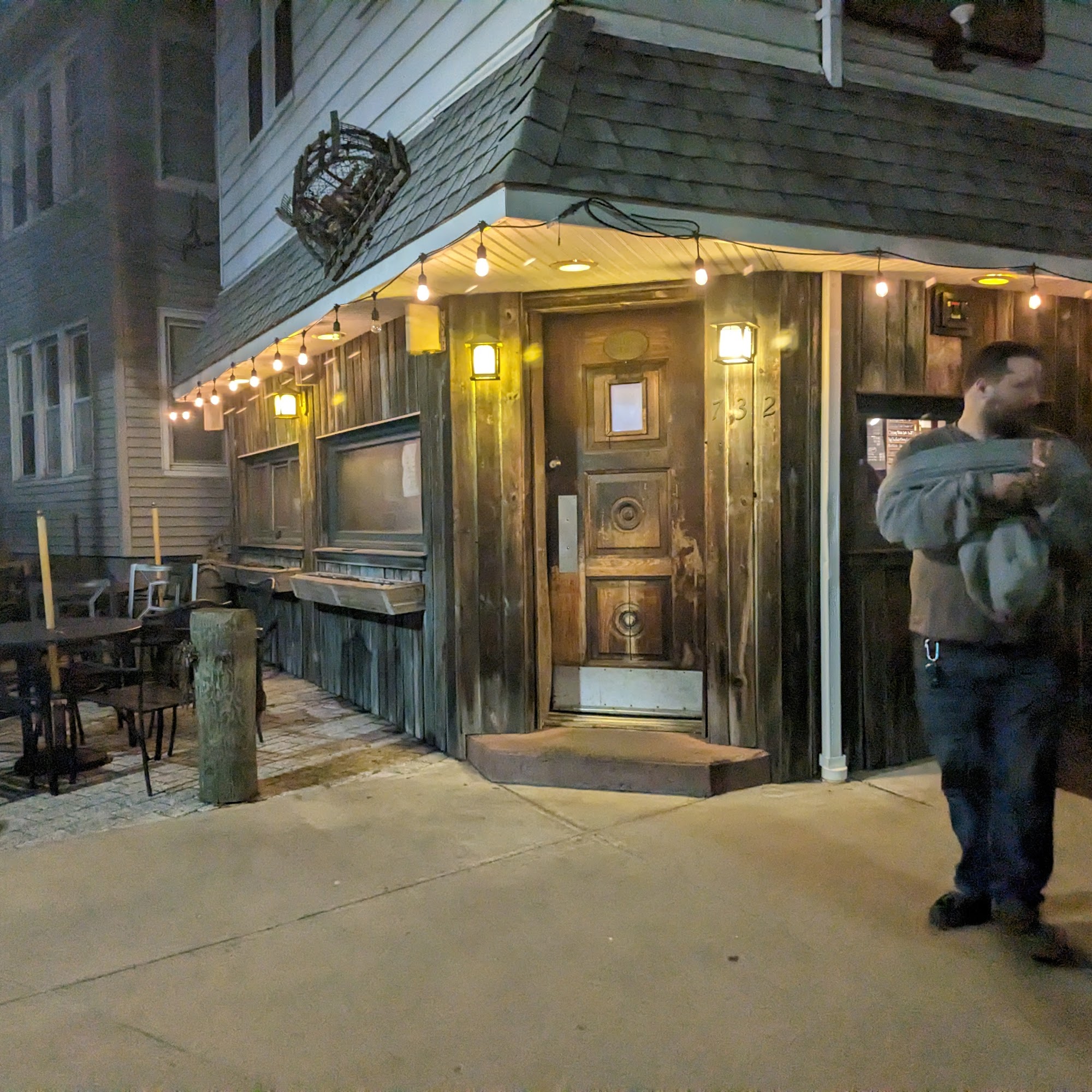 DP's Pub and Seafood Grill Garfield