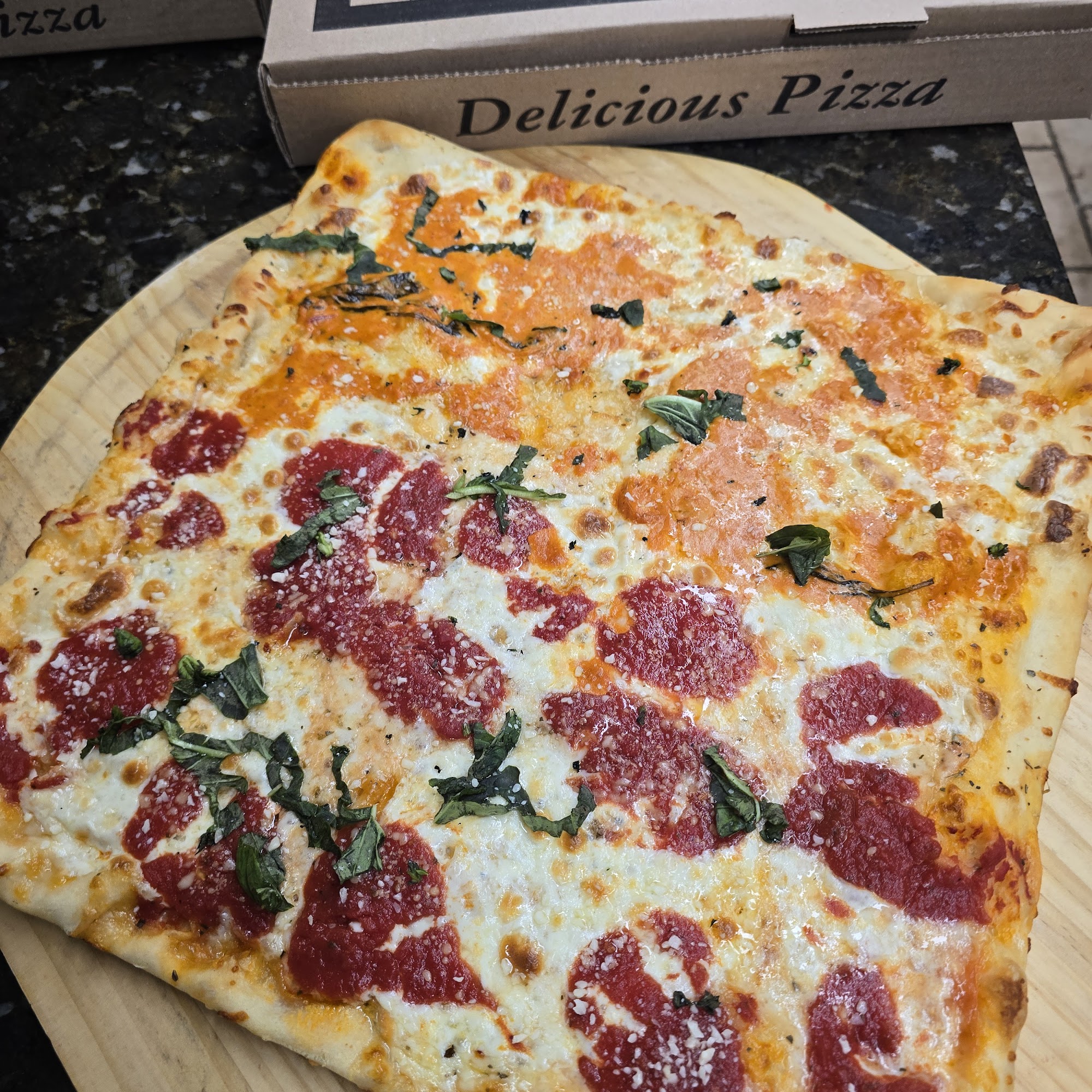 Frank's Pizzeria & Catering 07821 129 Decker Pond Rd, Green