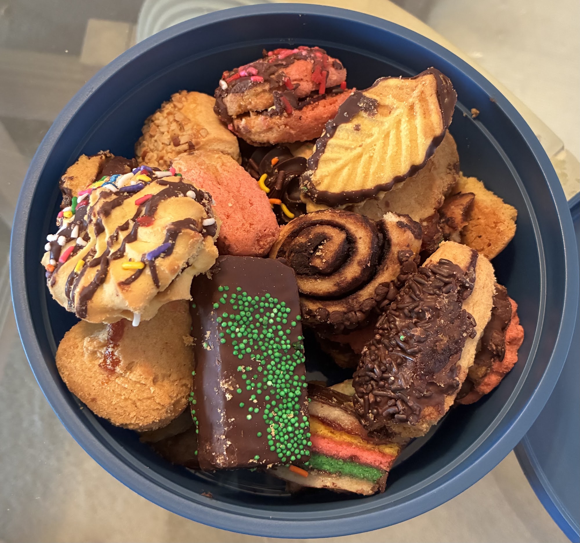 Continental Cookies Menu