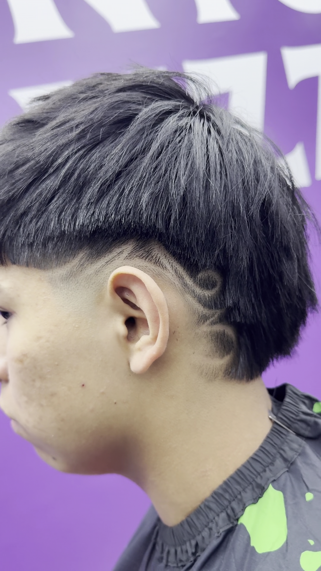 Isabel’s barbershop