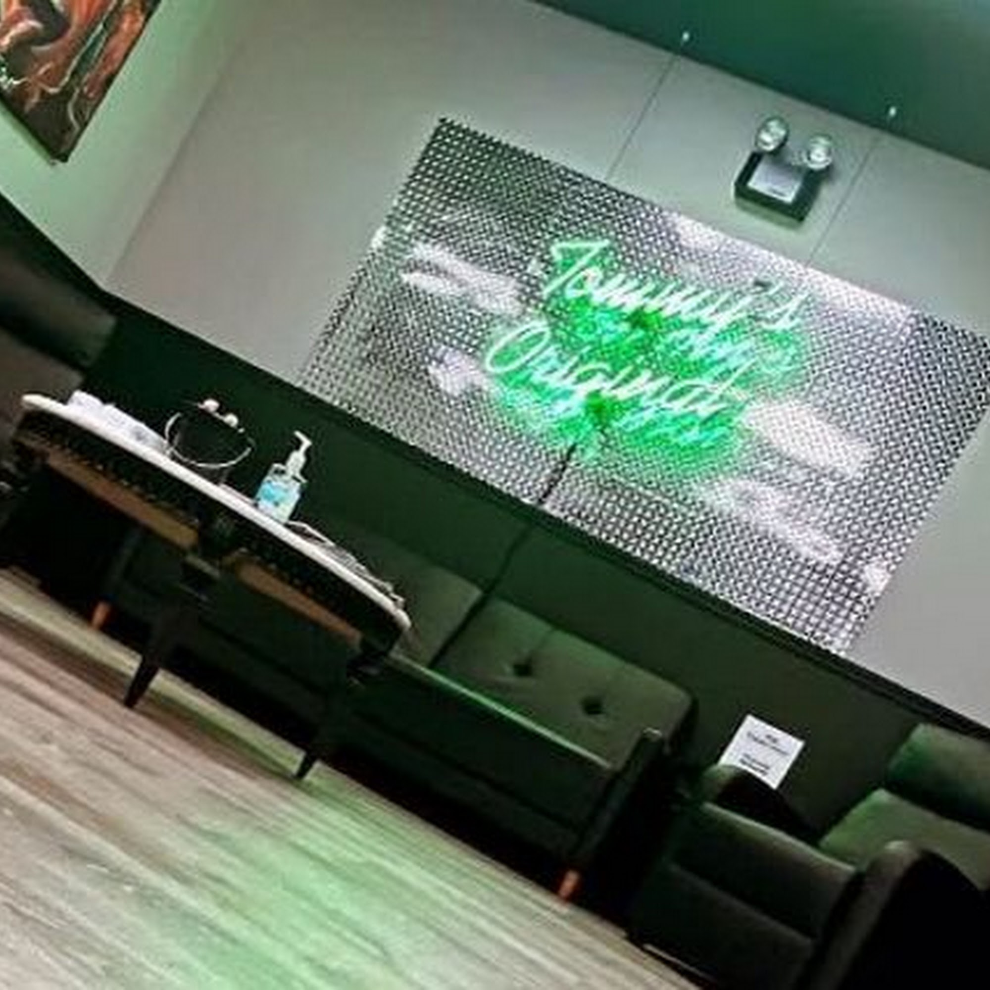 Tommy's Original BarberShop 320 N Haddon Ave, Haddonfield New Jersey 08033