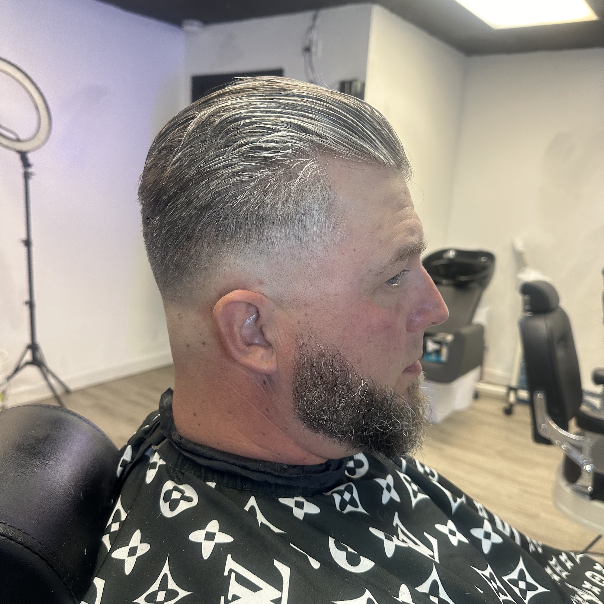 La Bulla Barber 4327 S Broad St, Hamilton Township New Jersey 08620