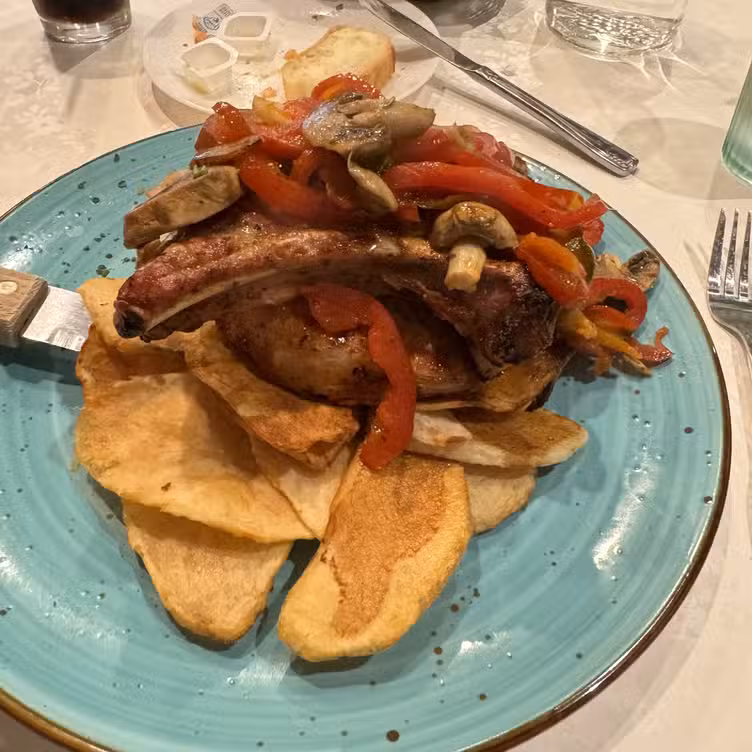 Photo credit: opentable