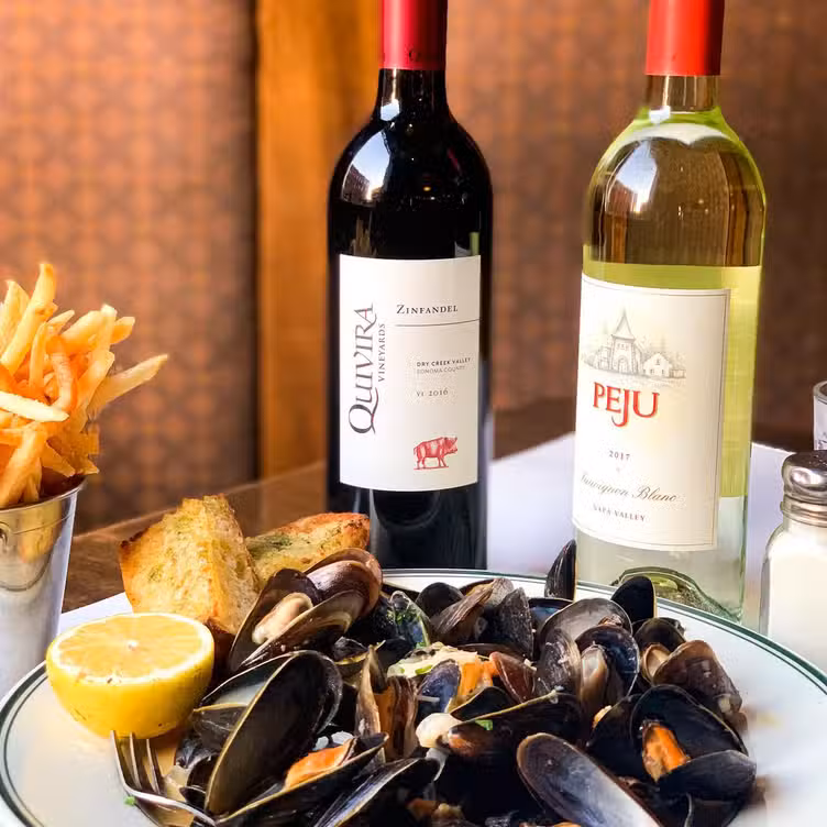 Photo credit: opentable