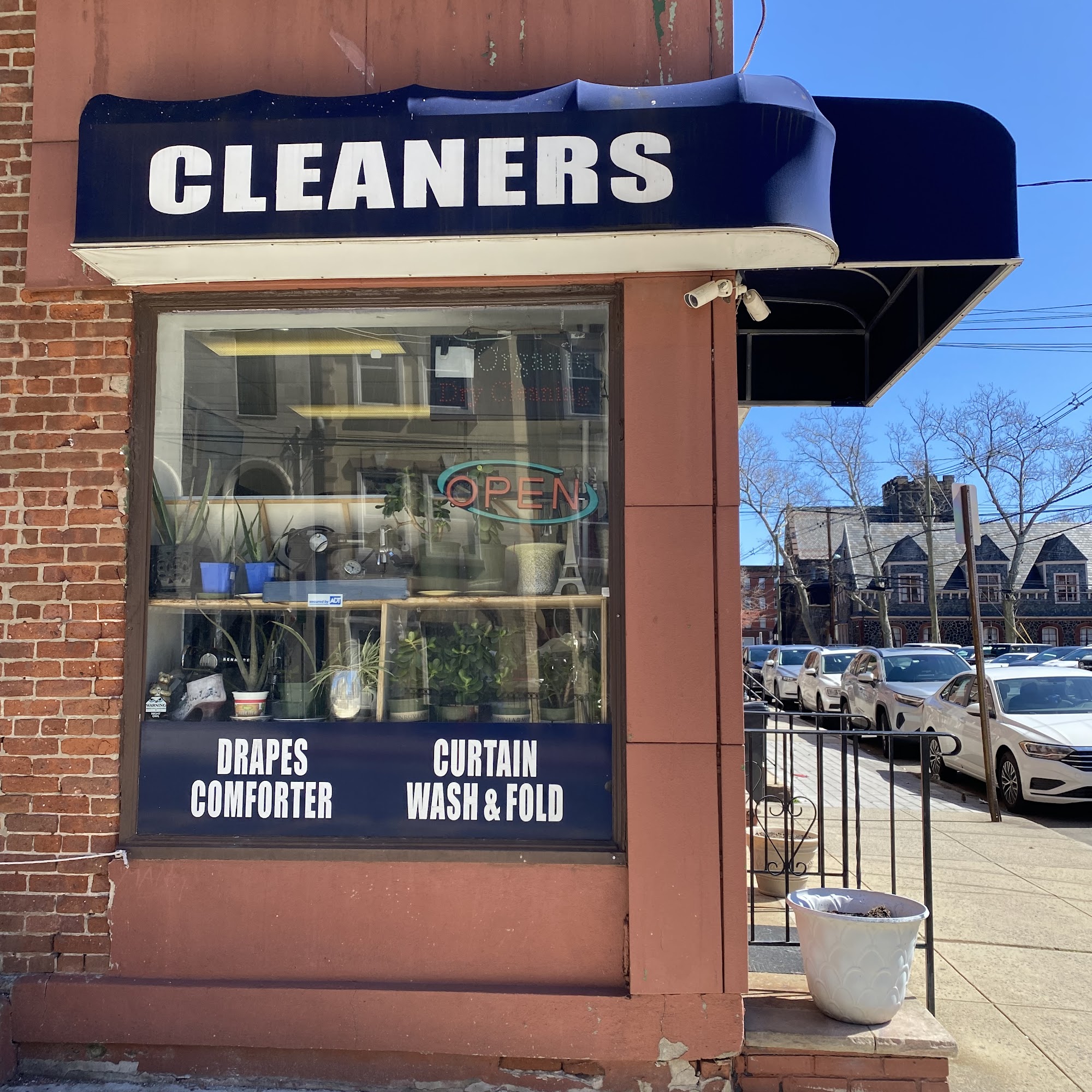 Classic Cleaners