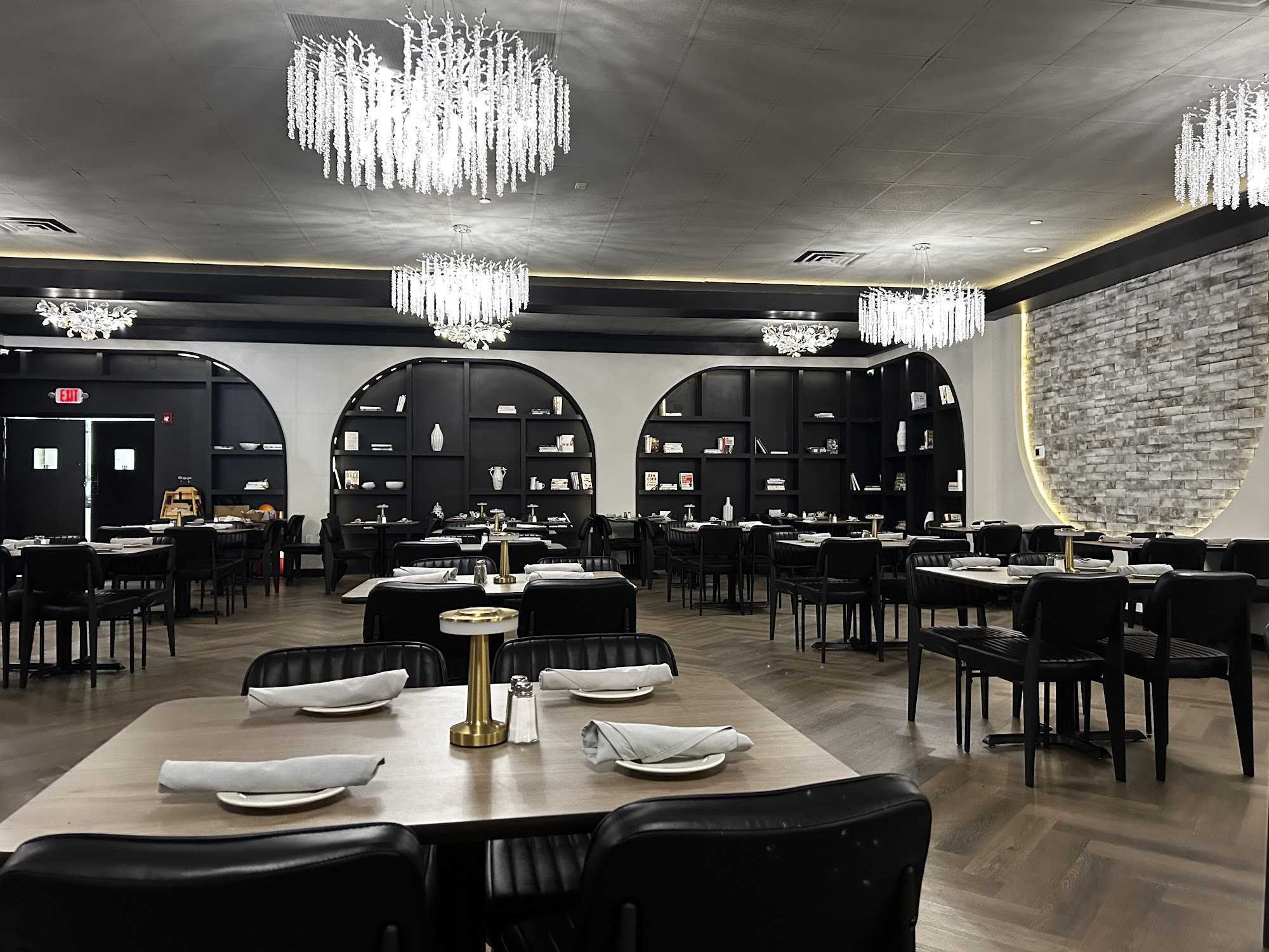 Royale Venue Restaurant & Wedding Hopatcong