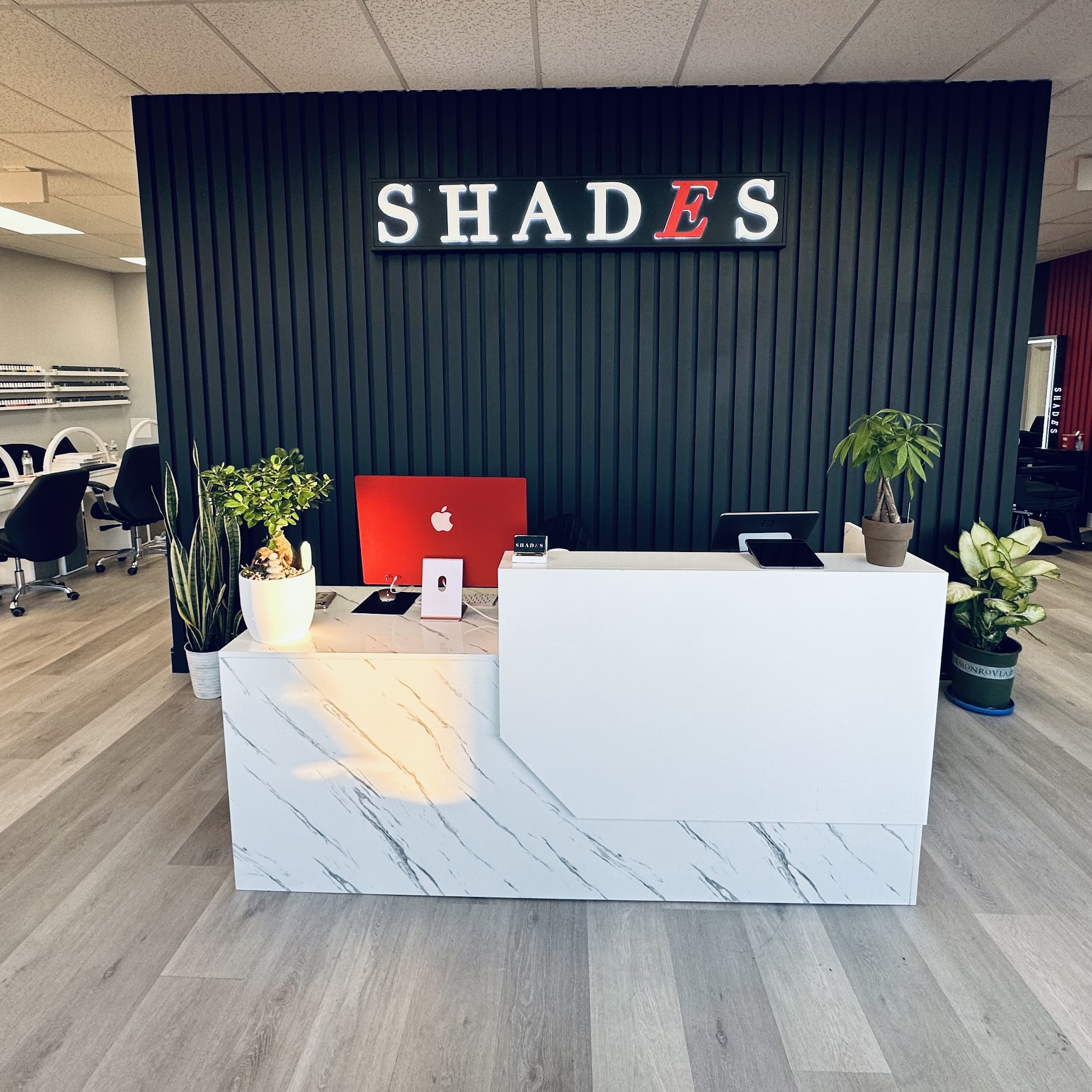 Shades Barbershop & Nails