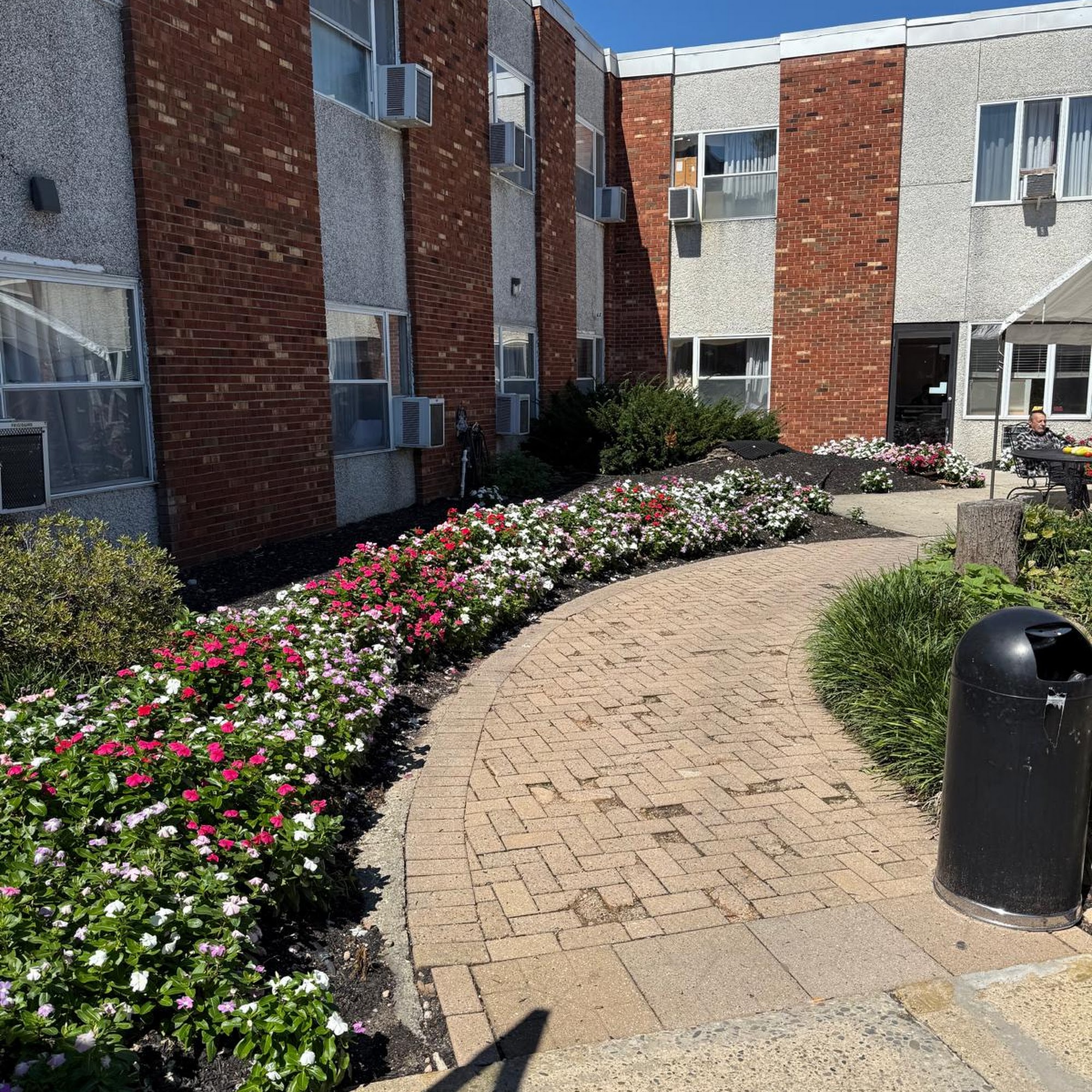 Ariel Bay Rehabilitation and Healthcare 32 Laurel Ave, Keansburg New Jersey 07734
