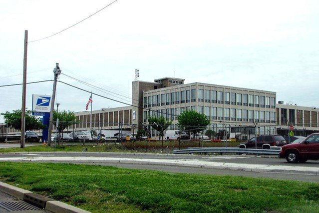 USPS Dominick V Daniels Processing & Distribution Center