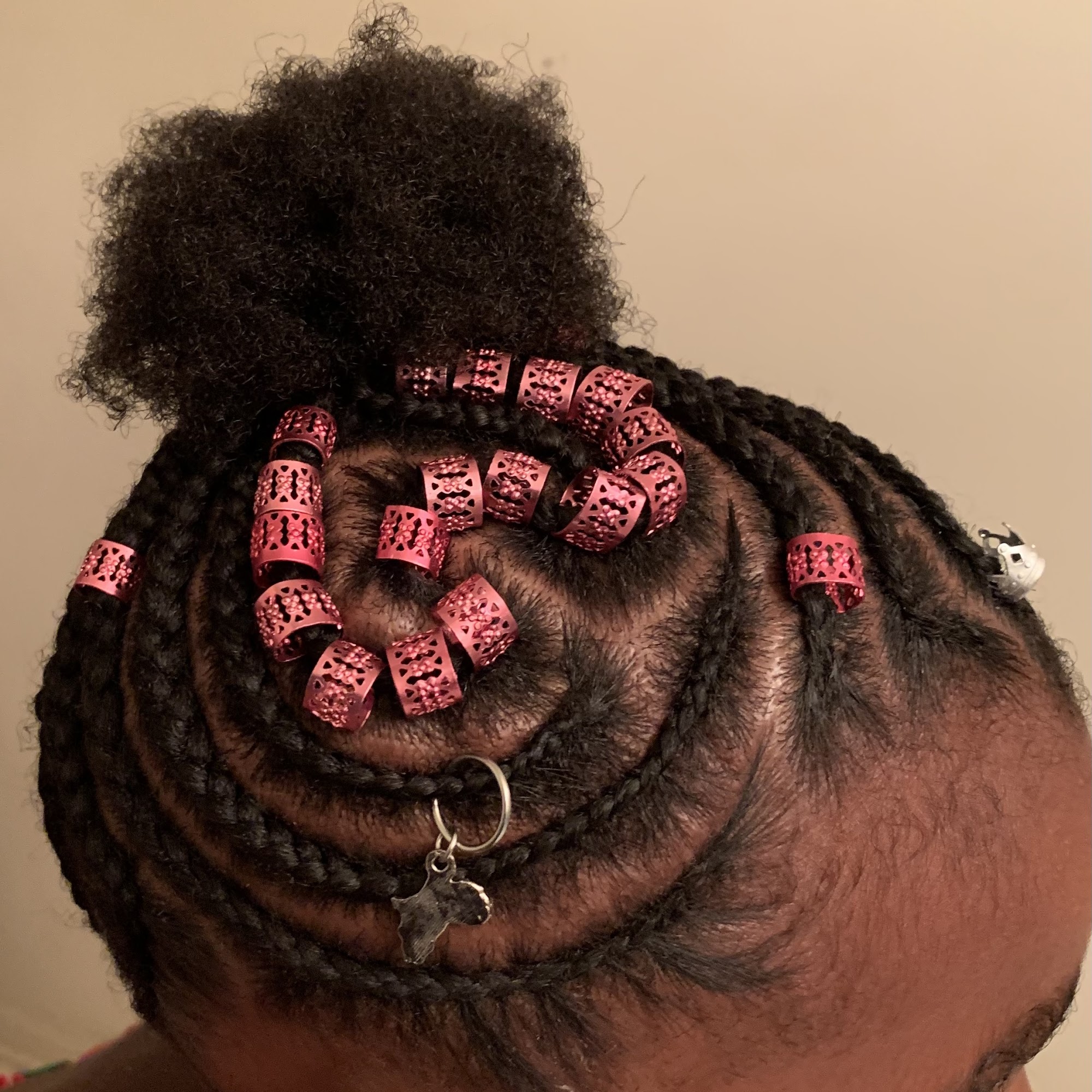 BRAIDS BY DESIGN LLC