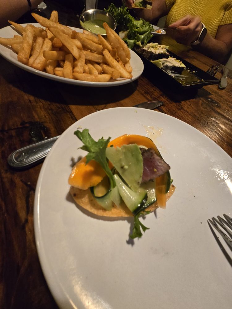 Amalfis Kitchen & Bar Lawrenceville