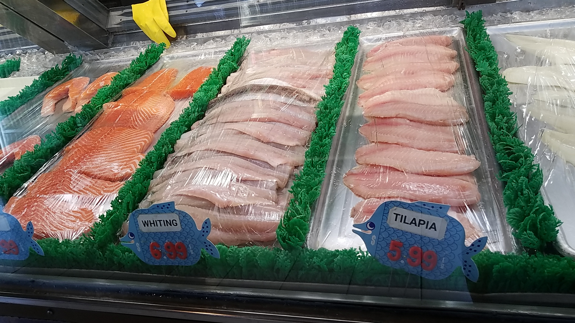 Lindy's Seafood Menu