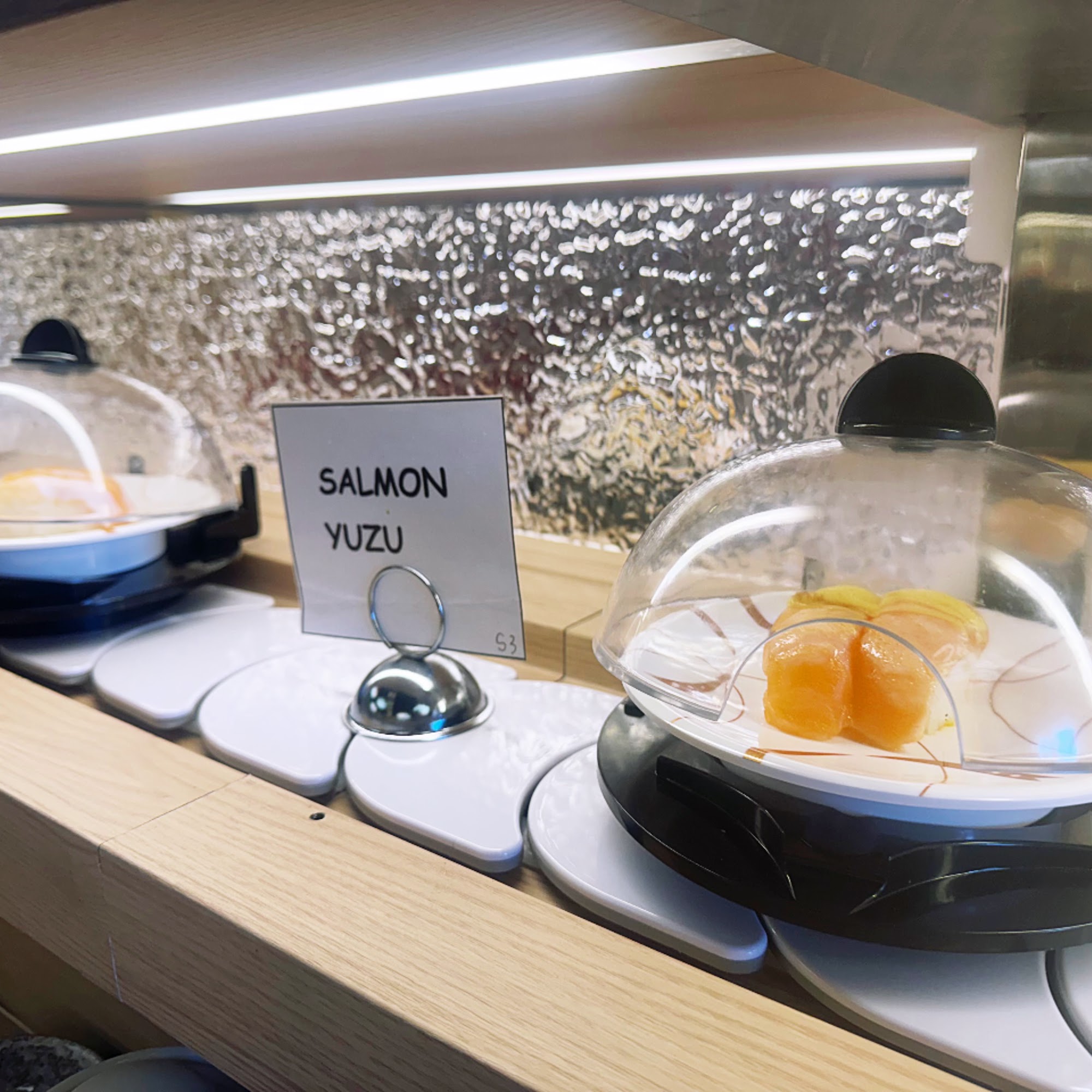 Supra Revolving Sushi Linden Linden