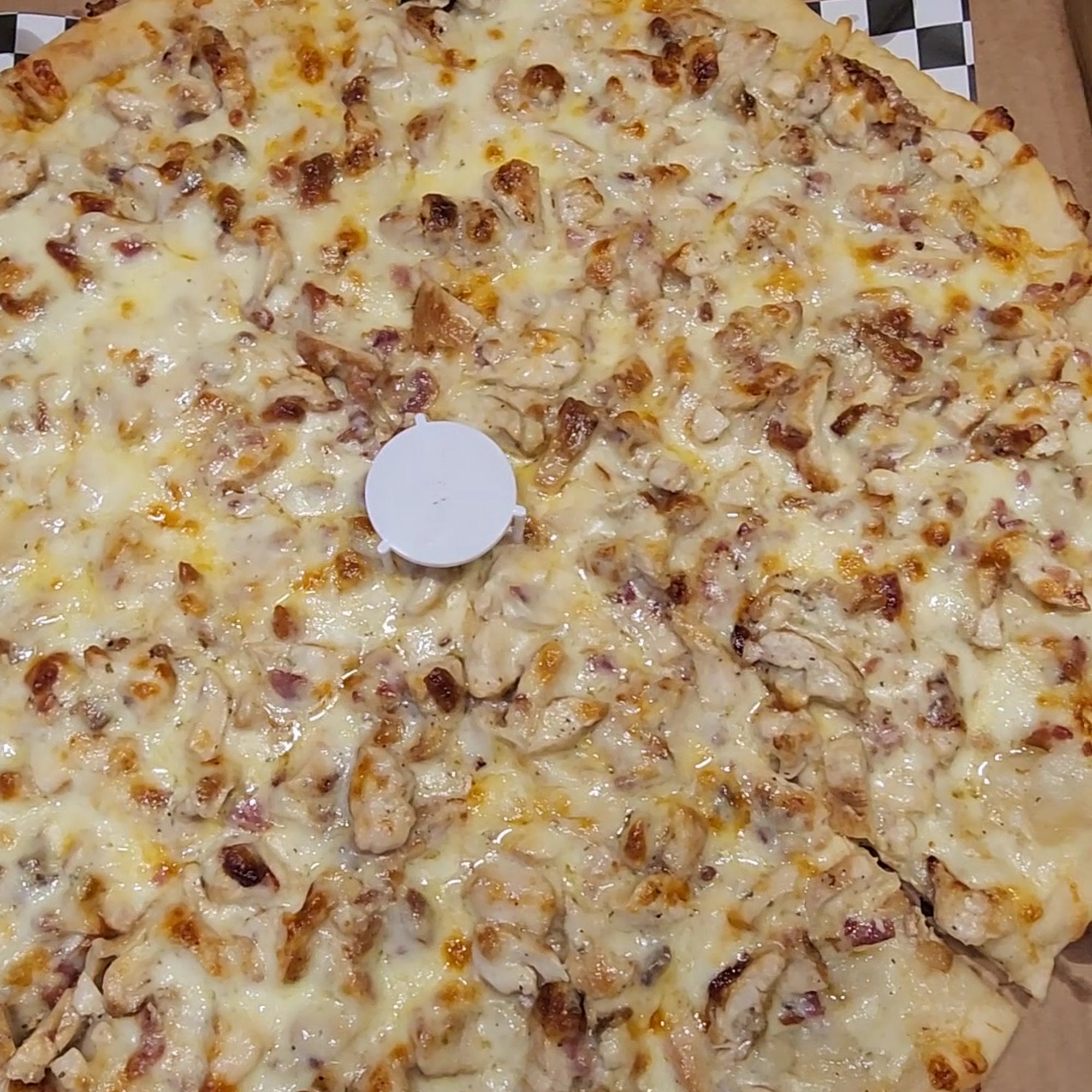 Cammaratas pizza Livingston