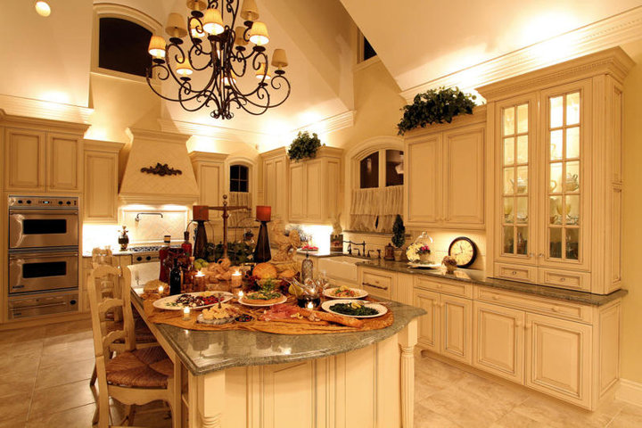 Mr Paul's Custom Cabinets