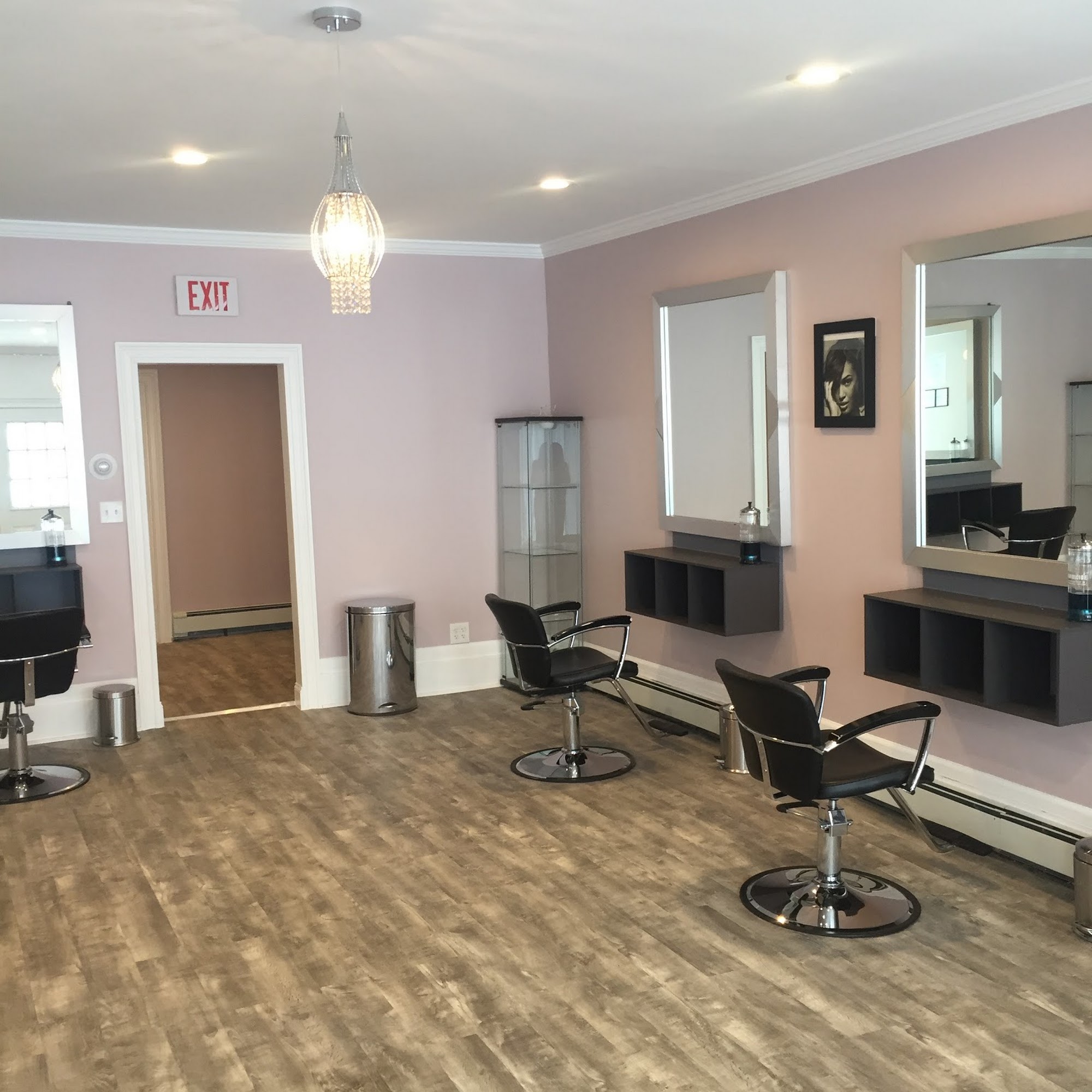 Studio 5 Salon Montclair, NJ 158 Bloomfield Ave, Montclair New Jersey 07042